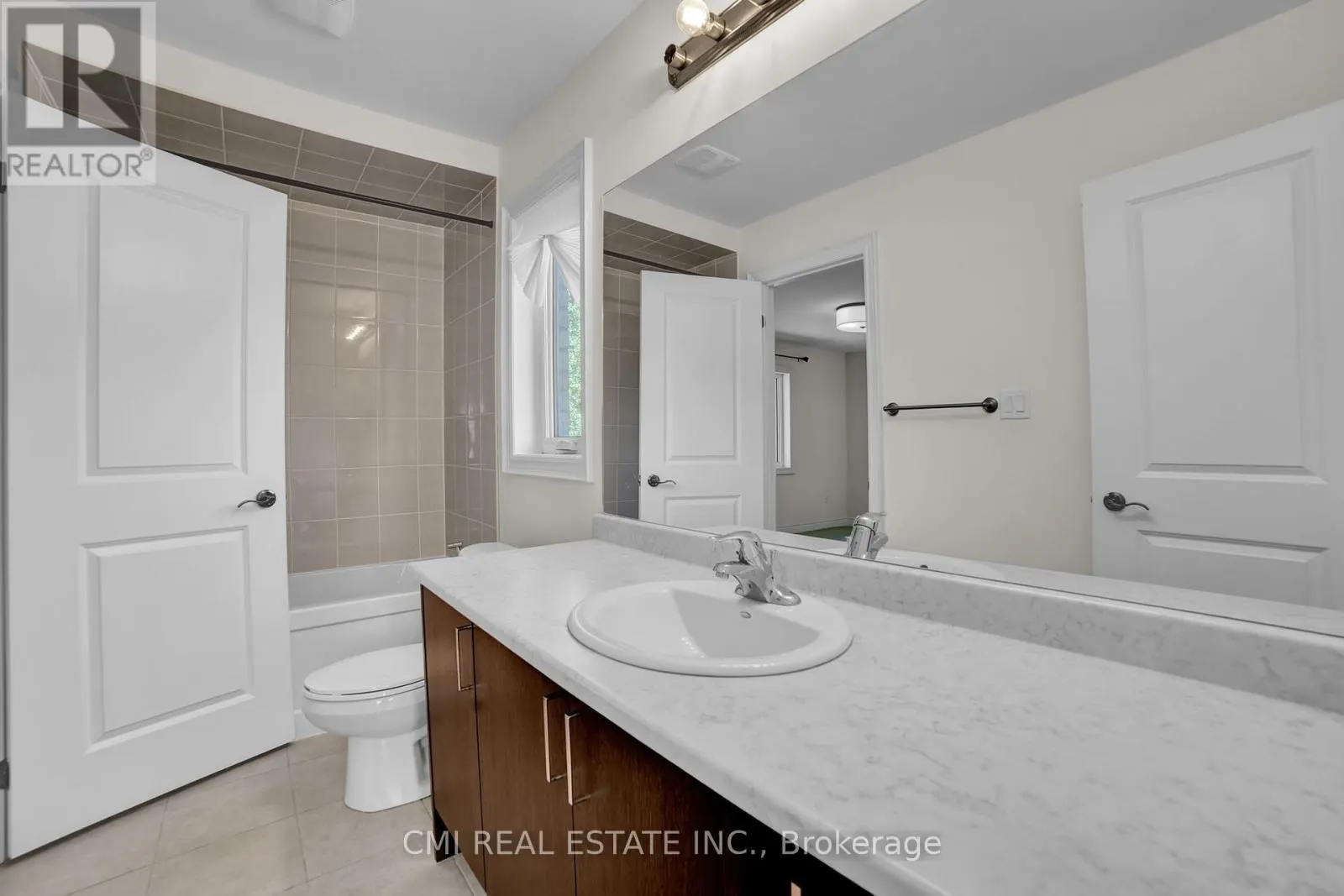 22 BIRCHWOOD LANE