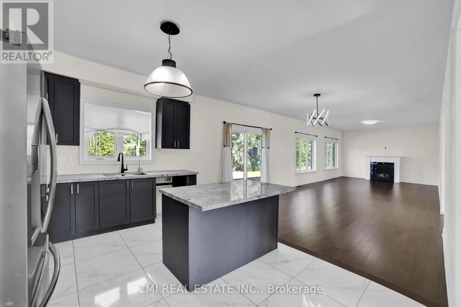22 BIRCHWOOD LANE