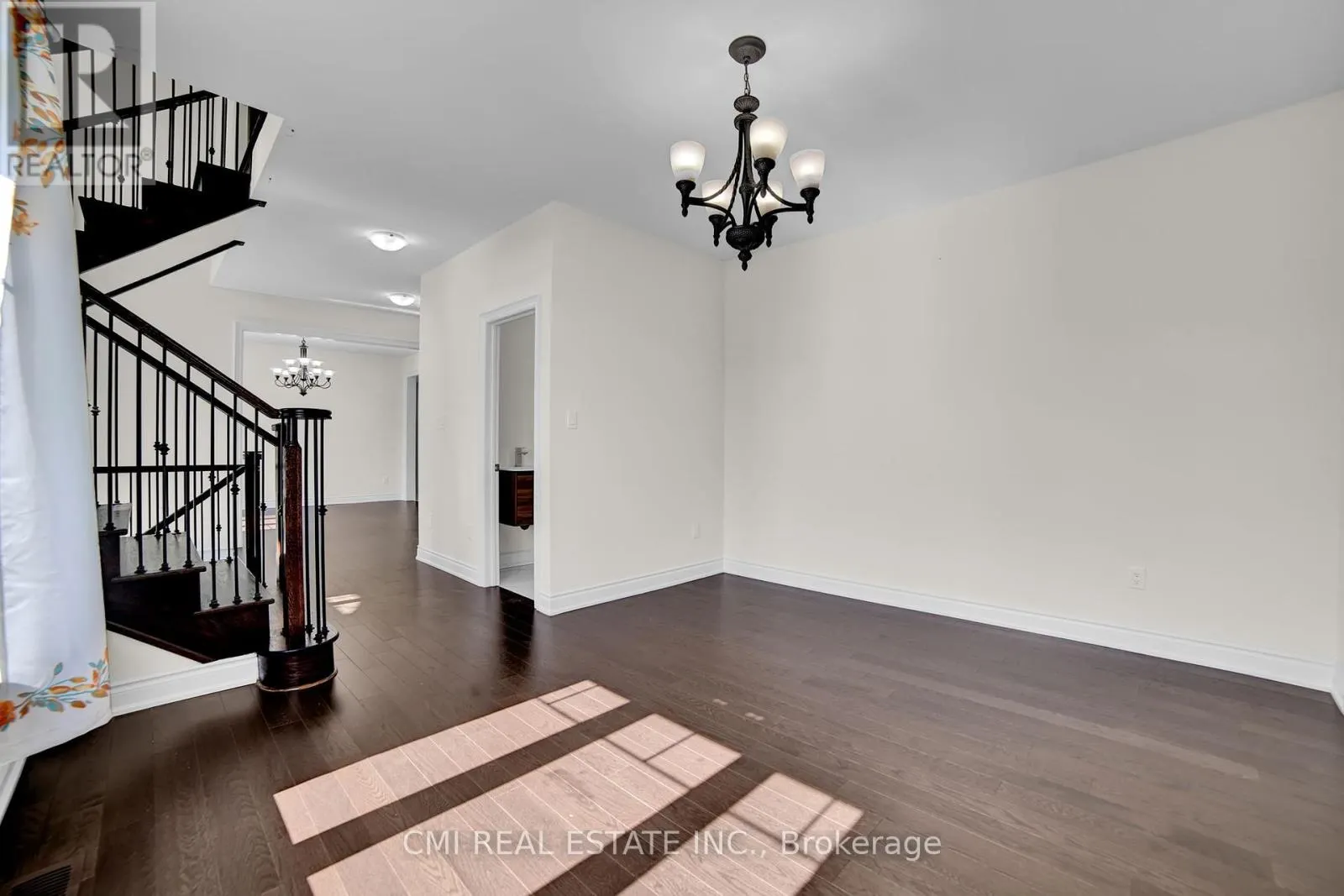 22 BIRCHWOOD LANE
