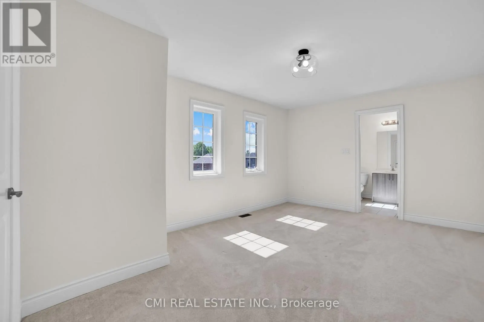 22 BIRCHWOOD LANE
