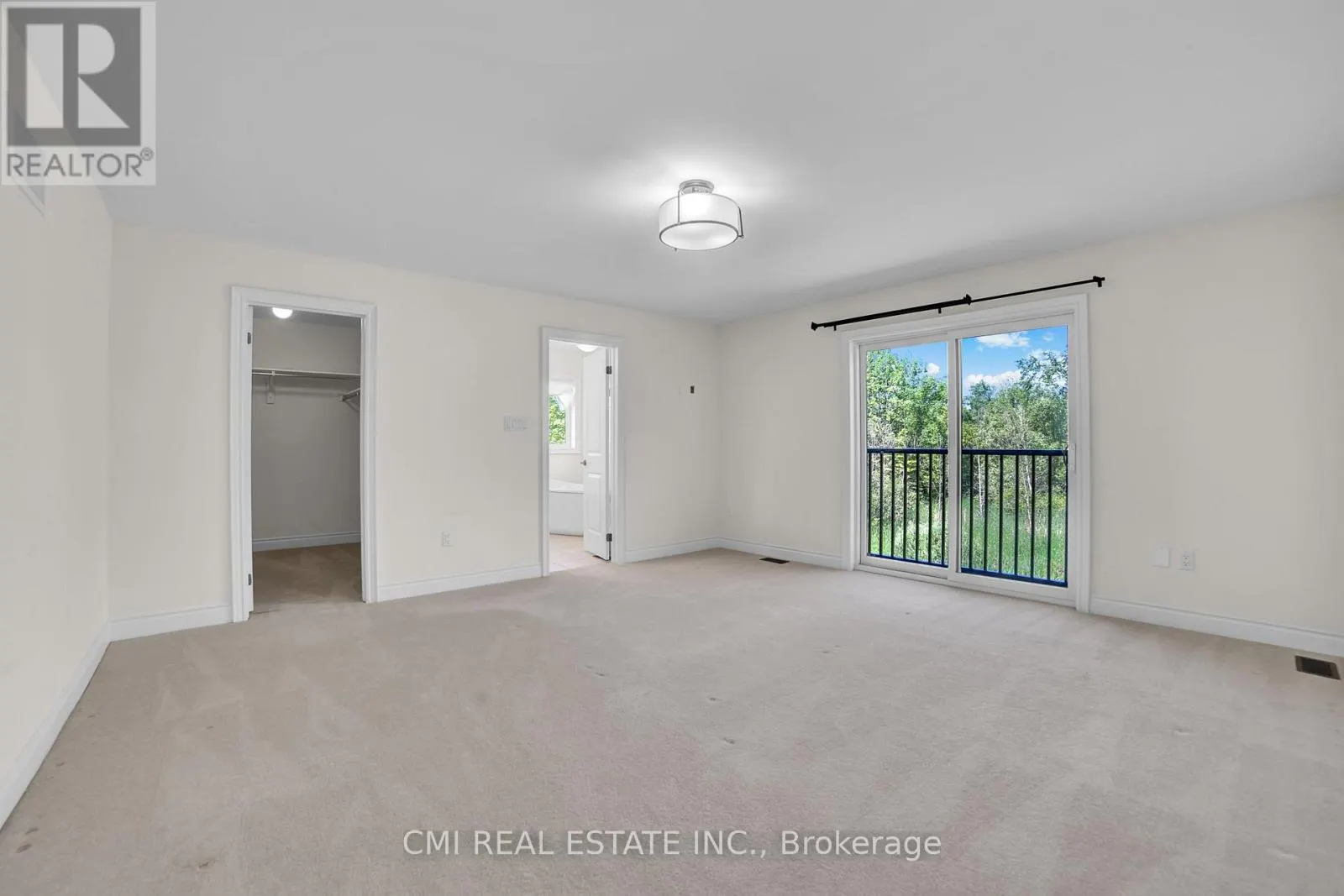 22 BIRCHWOOD LANE
