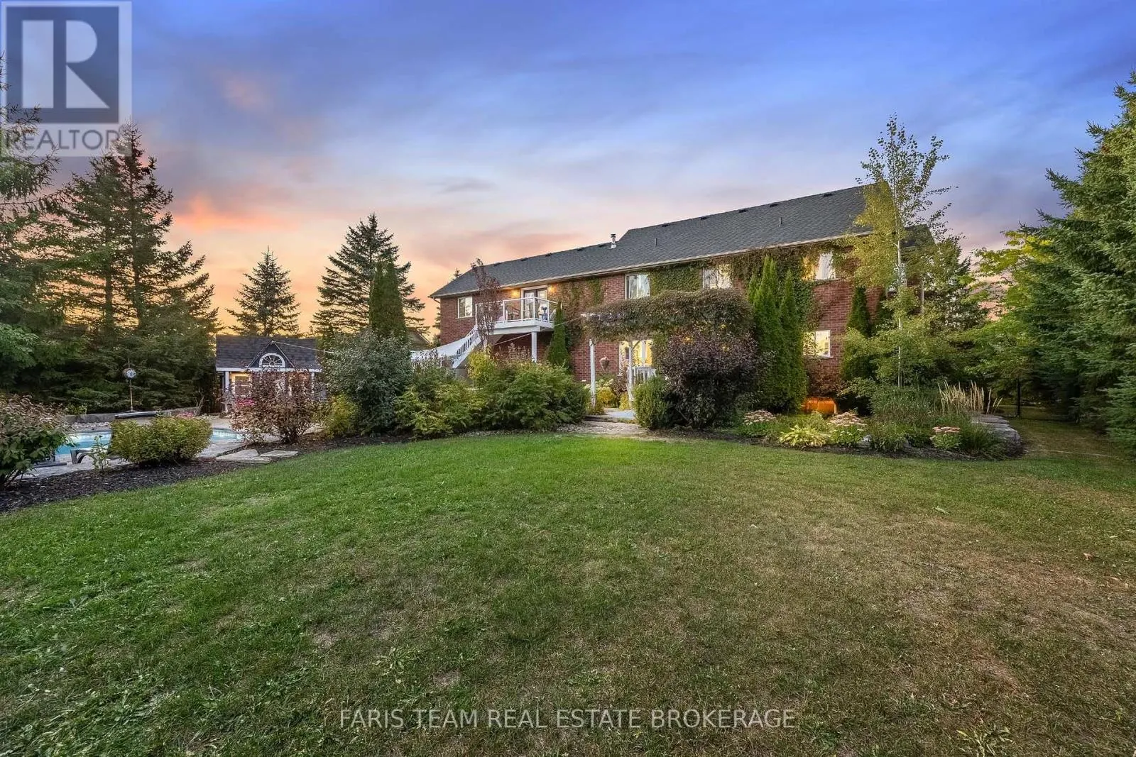 2 EVERGREEN LANE