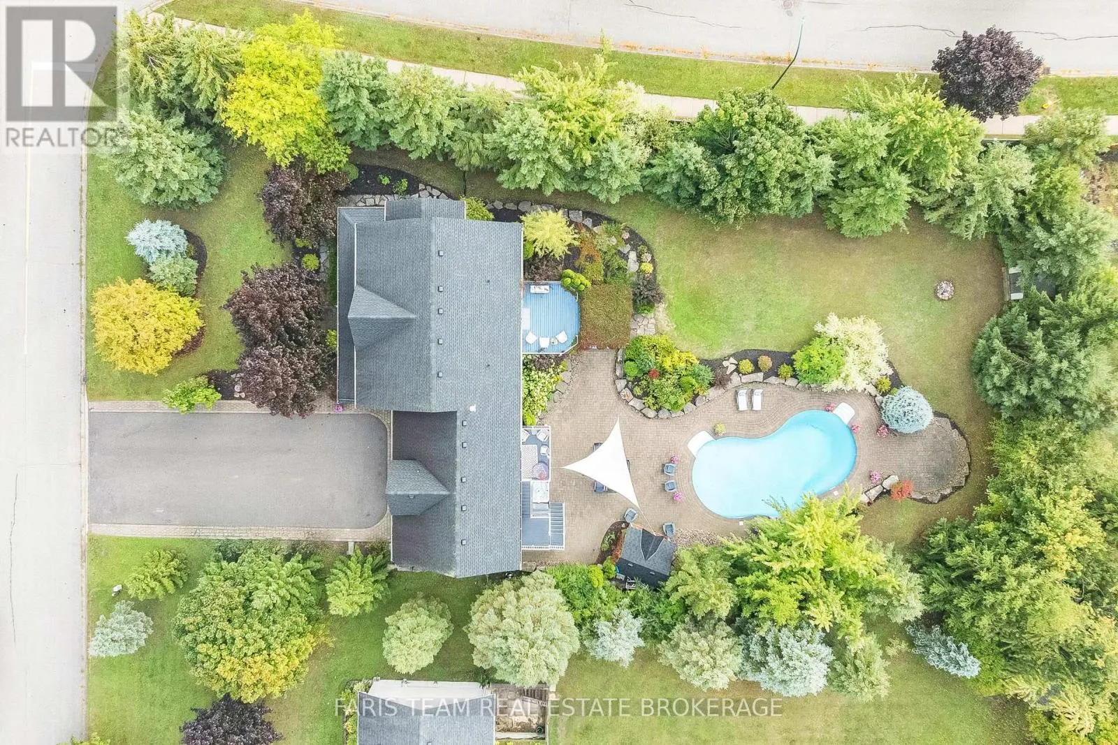 2 EVERGREEN LANE