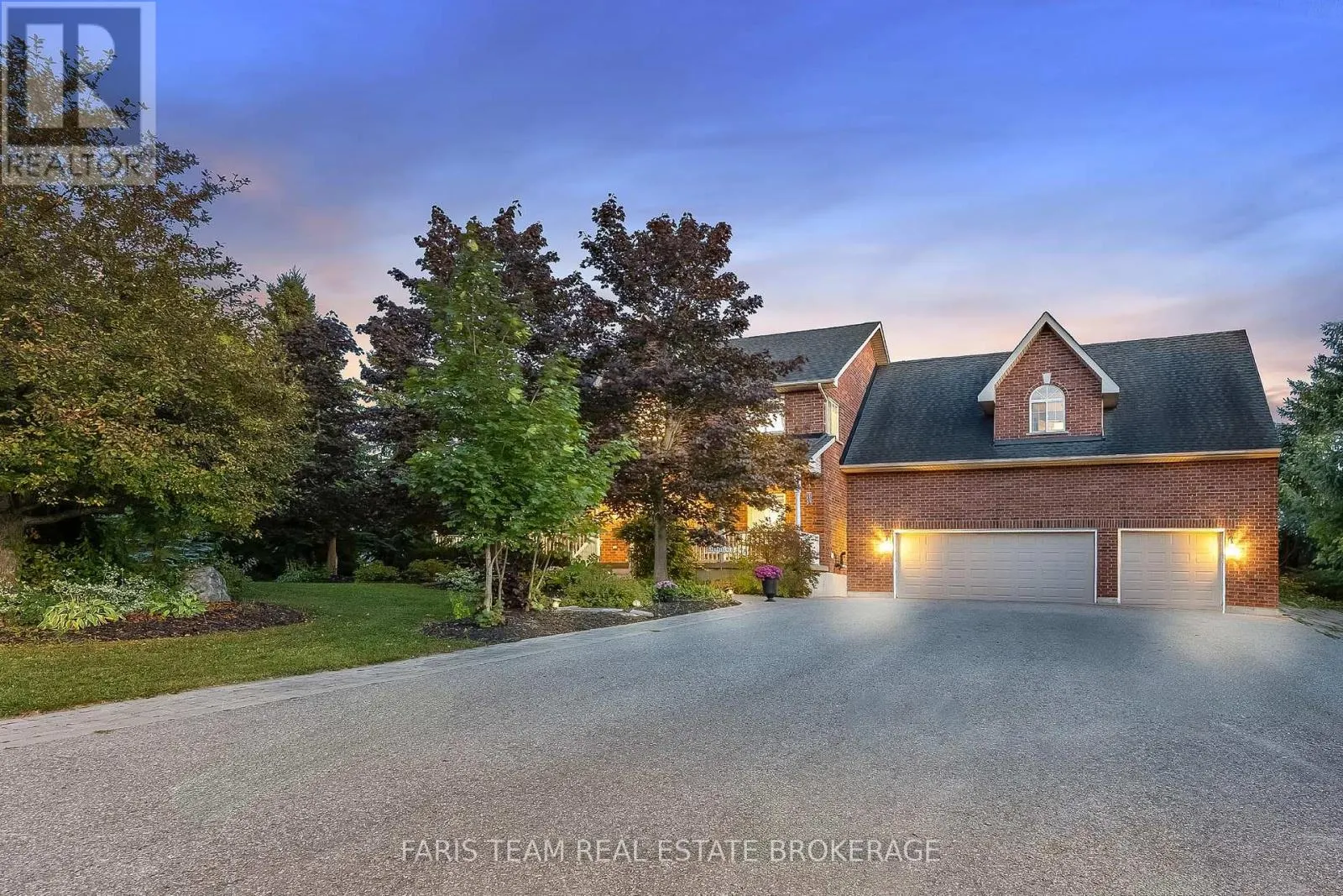 2 EVERGREEN LANE