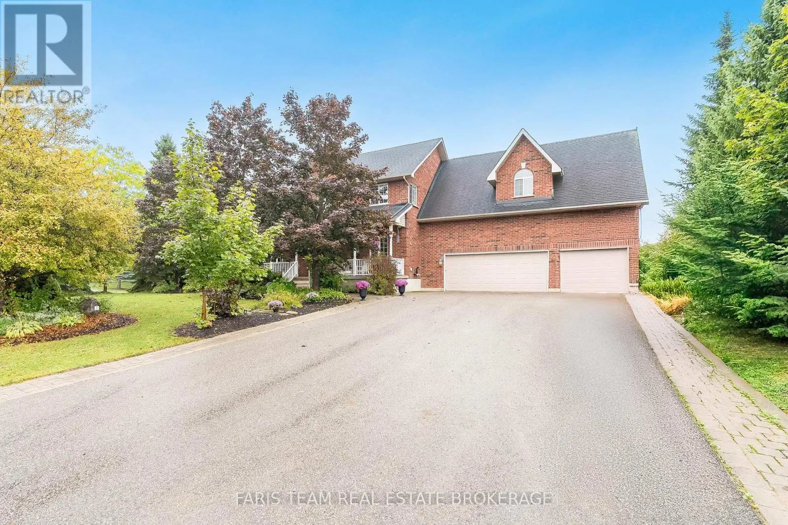 2 EVERGREEN LANE