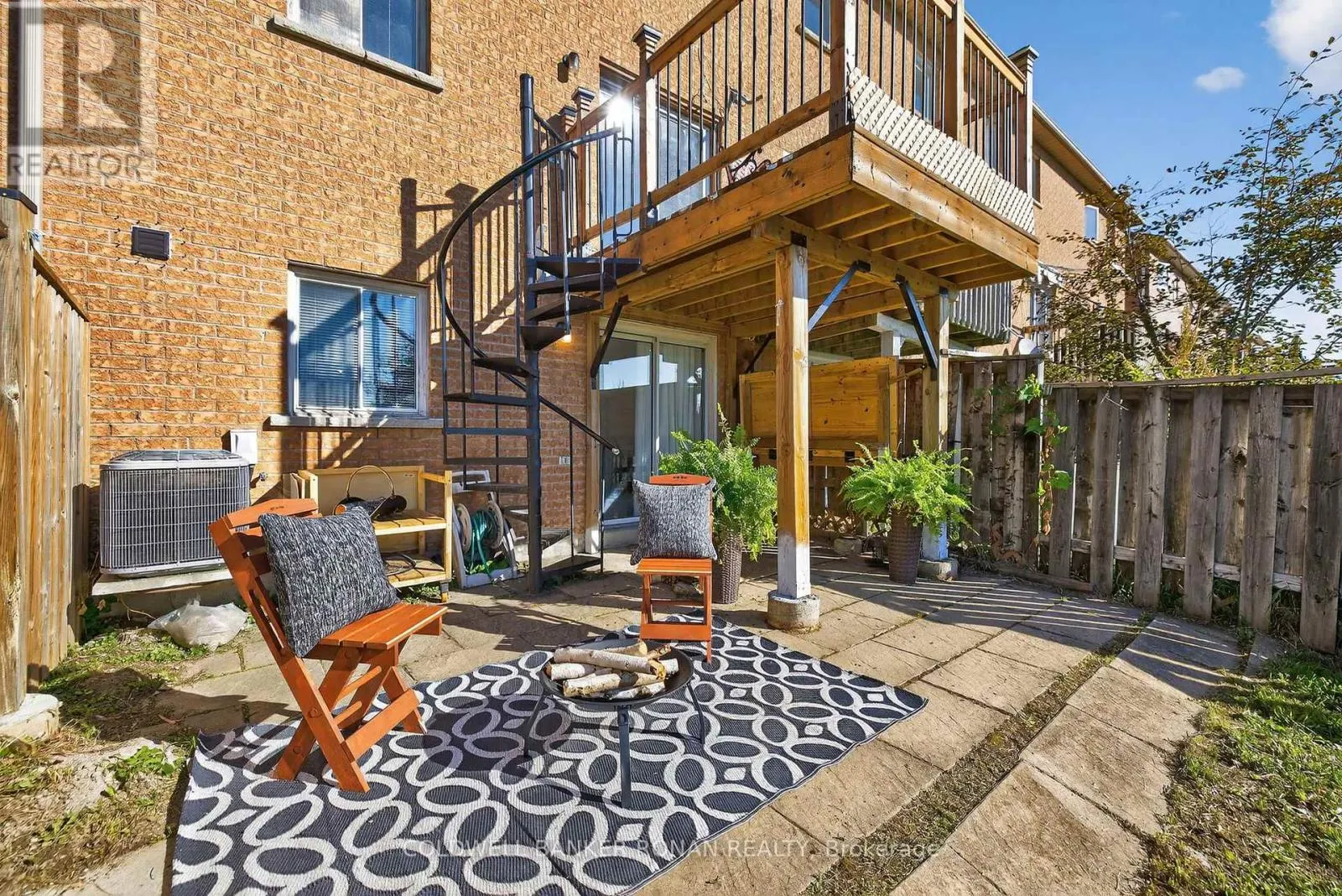 97 PARKTREE DRIVE