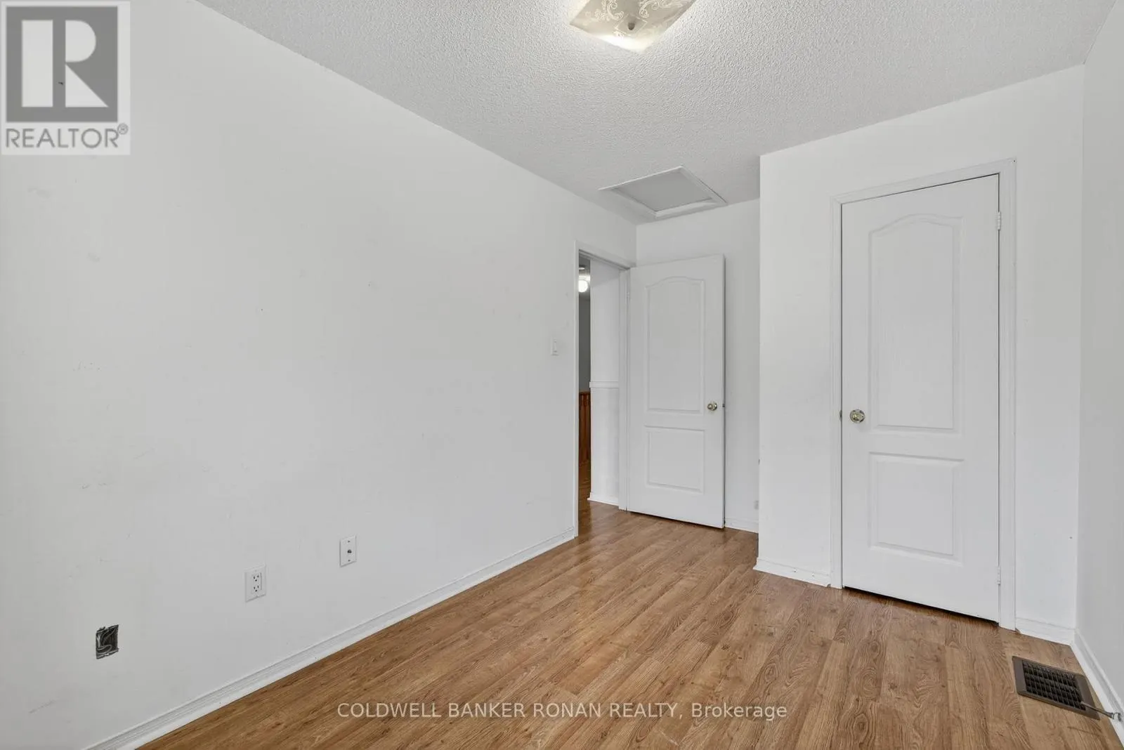 97 PARKTREE DRIVE