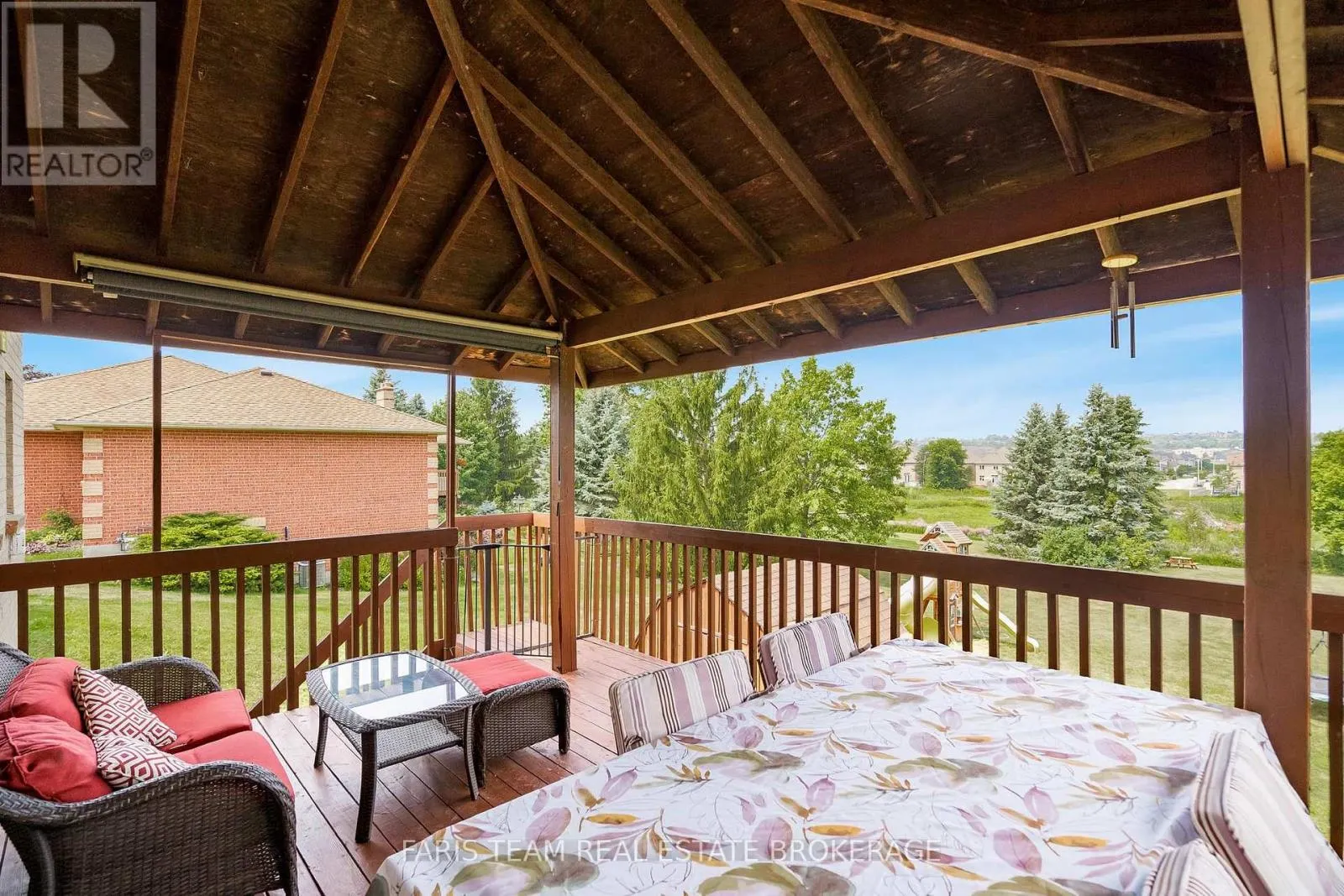 7 GOLFVIEW BOULEVARD