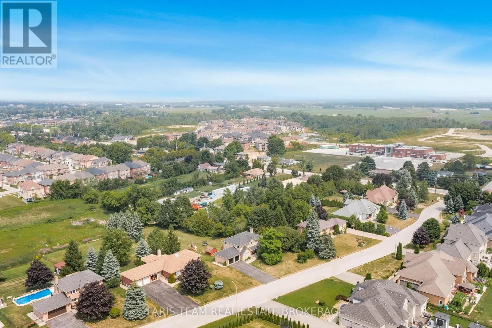 7 GOLFVIEW BOULEVARD