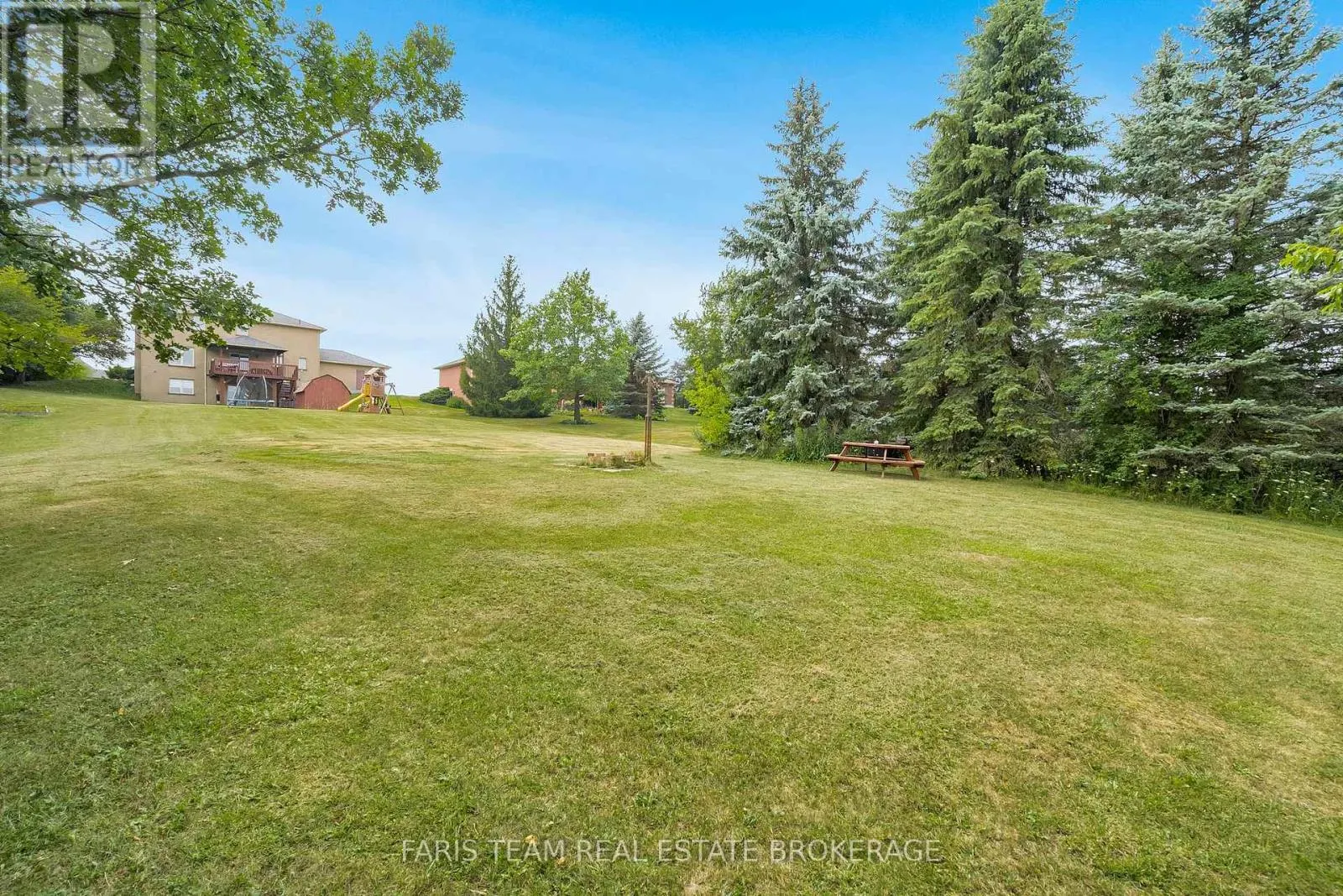 7 GOLFVIEW BOULEVARD