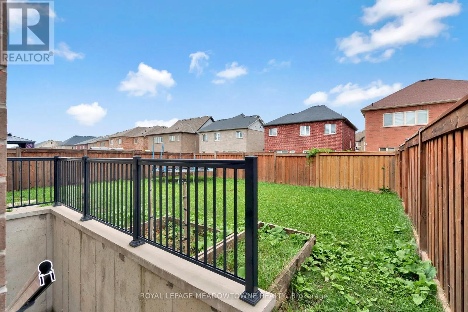 1029 BARTON WAY