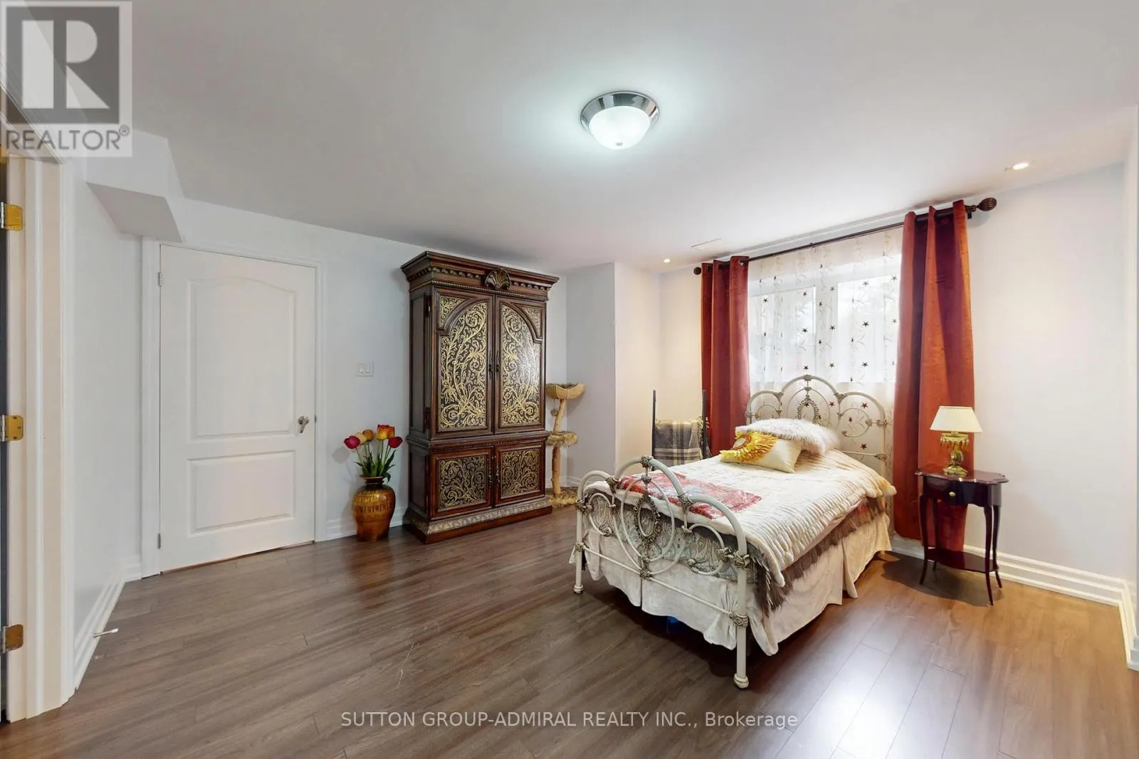 62 WATERTON WAY