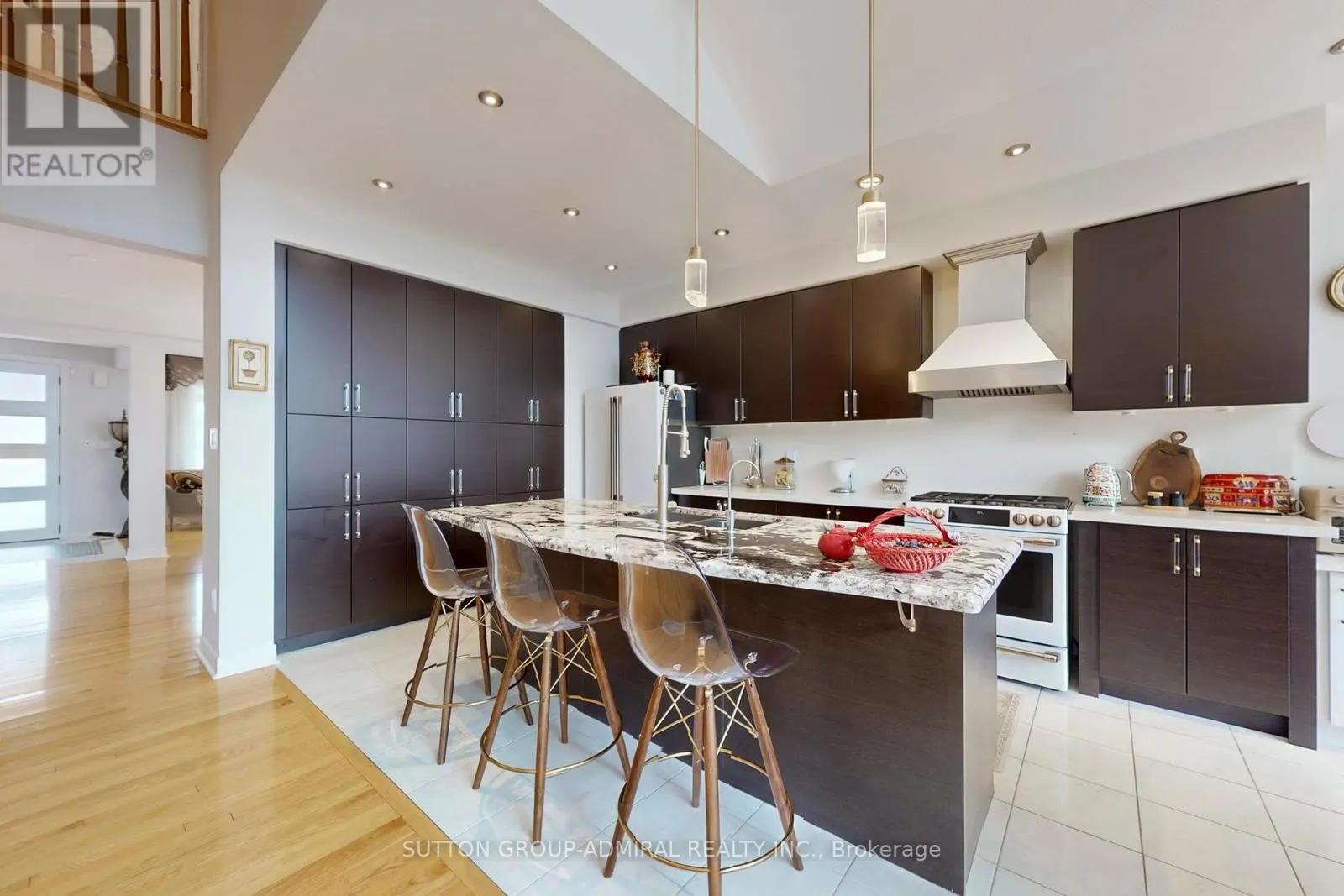 62 WATERTON WAY