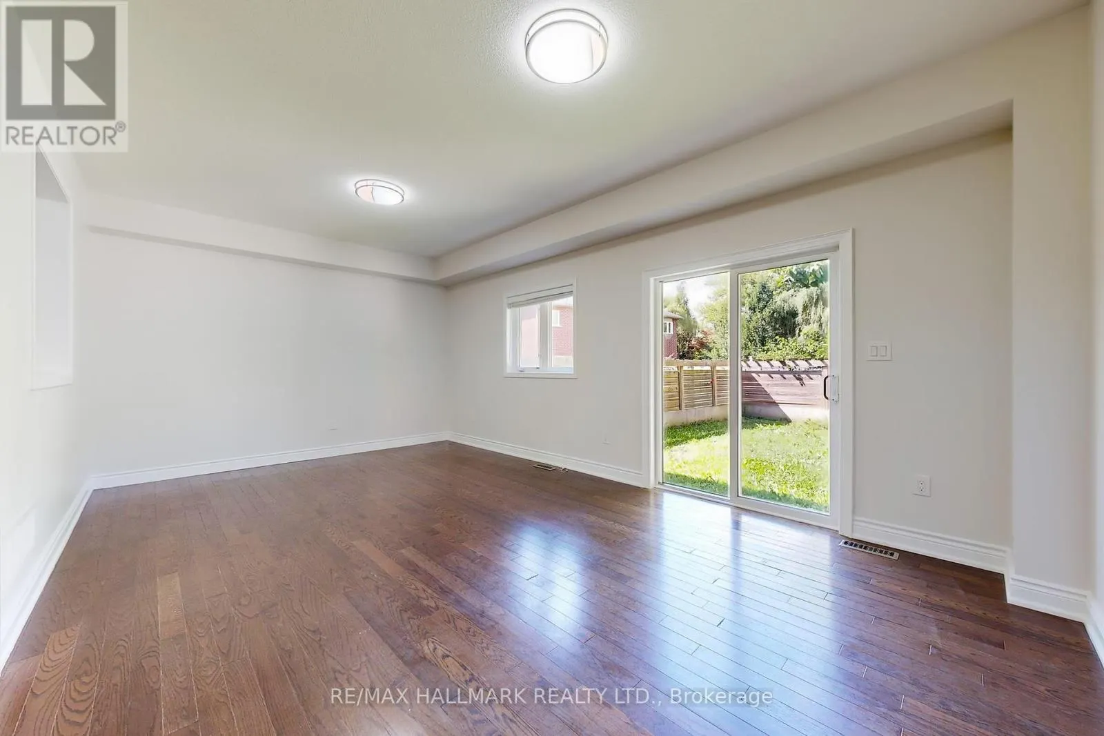 138 OLDE BAYVIEW AVENUE