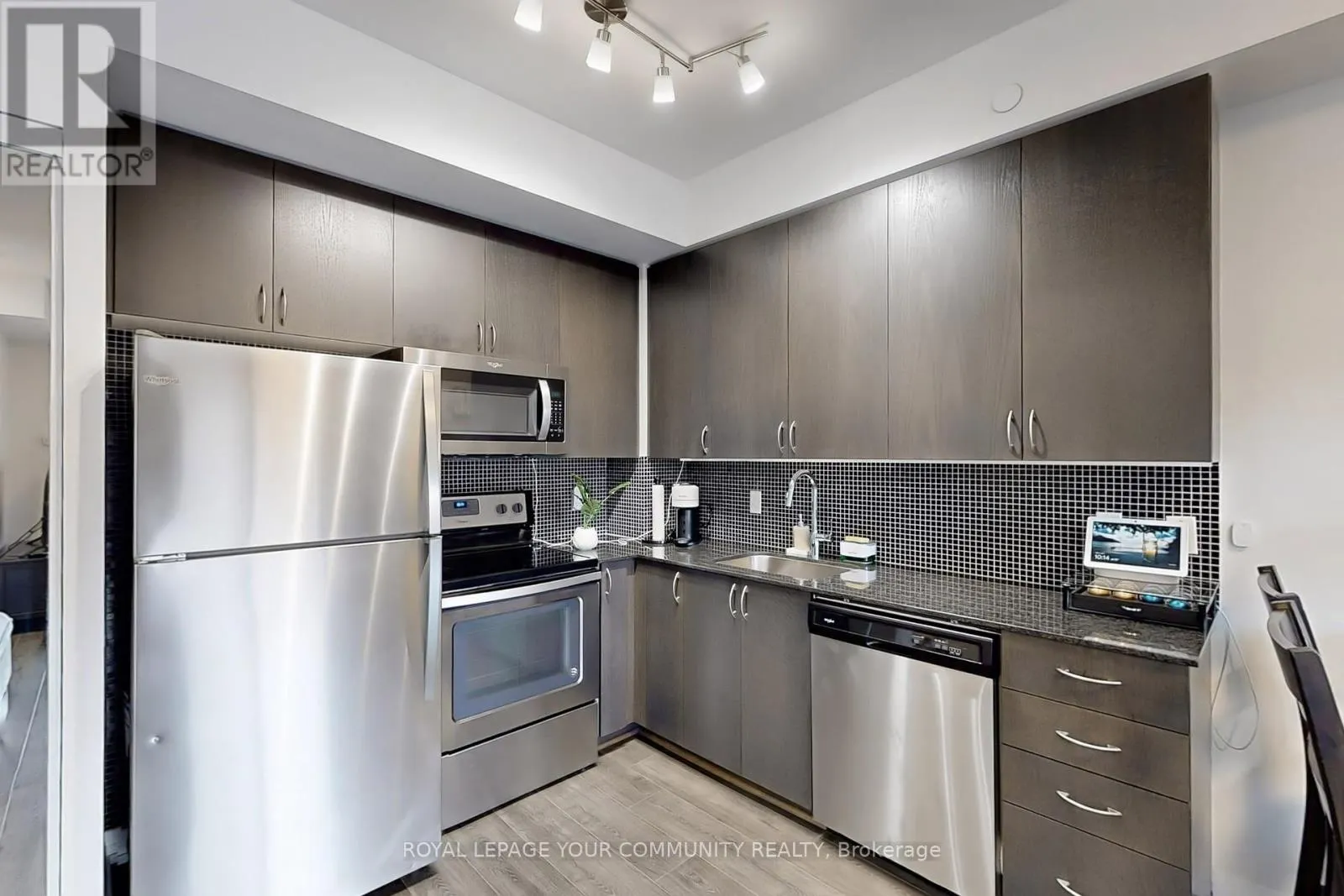 301 - 9560 MARKHAM ROAD