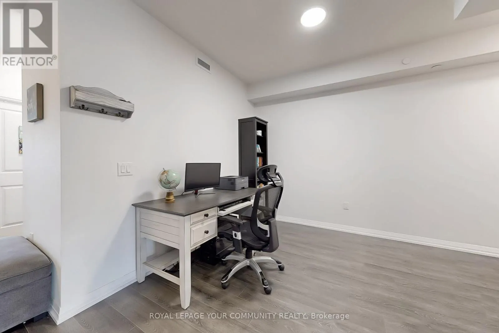 301 - 9560 MARKHAM ROAD