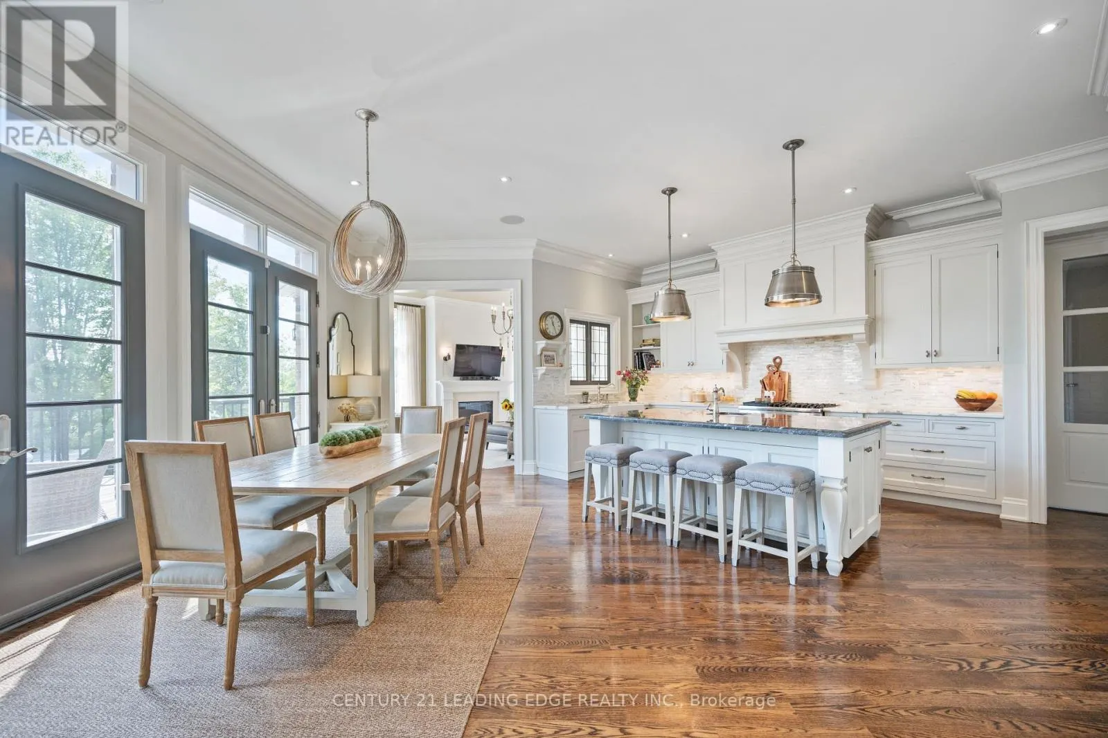 9 ERNIE AMSLER COURT