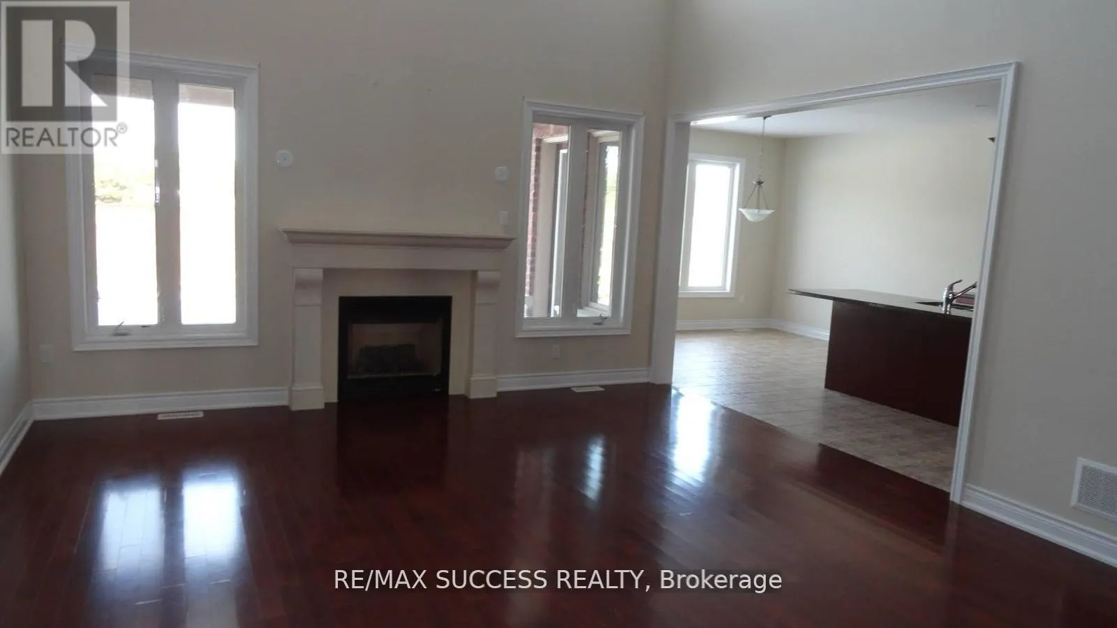 112 - 30 WYNDANCE WAY
