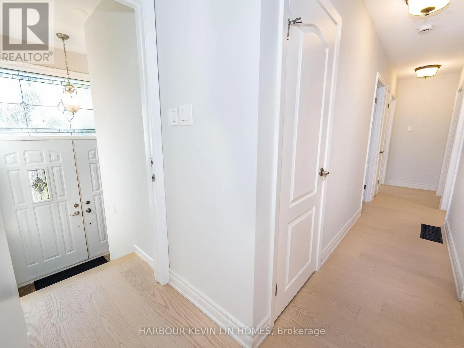 30 FOREHT CRESCENT