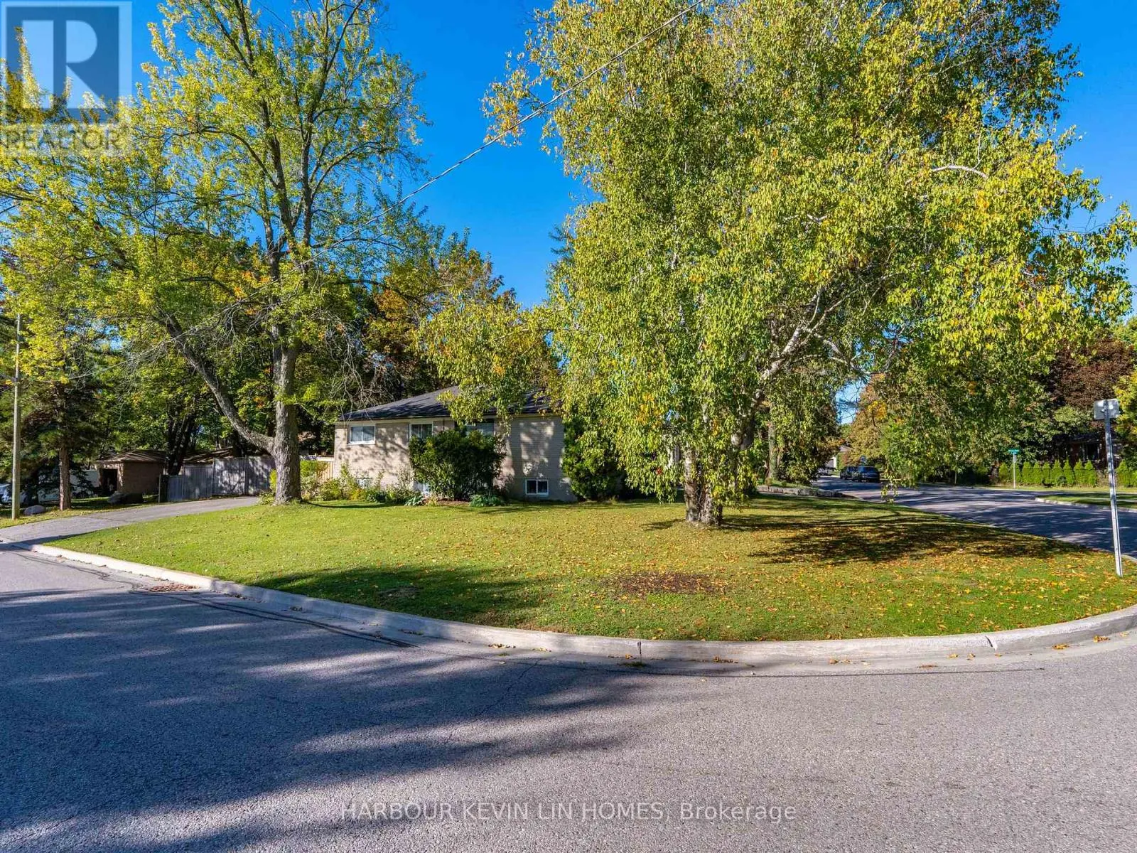 30 FOREHT CRESCENT