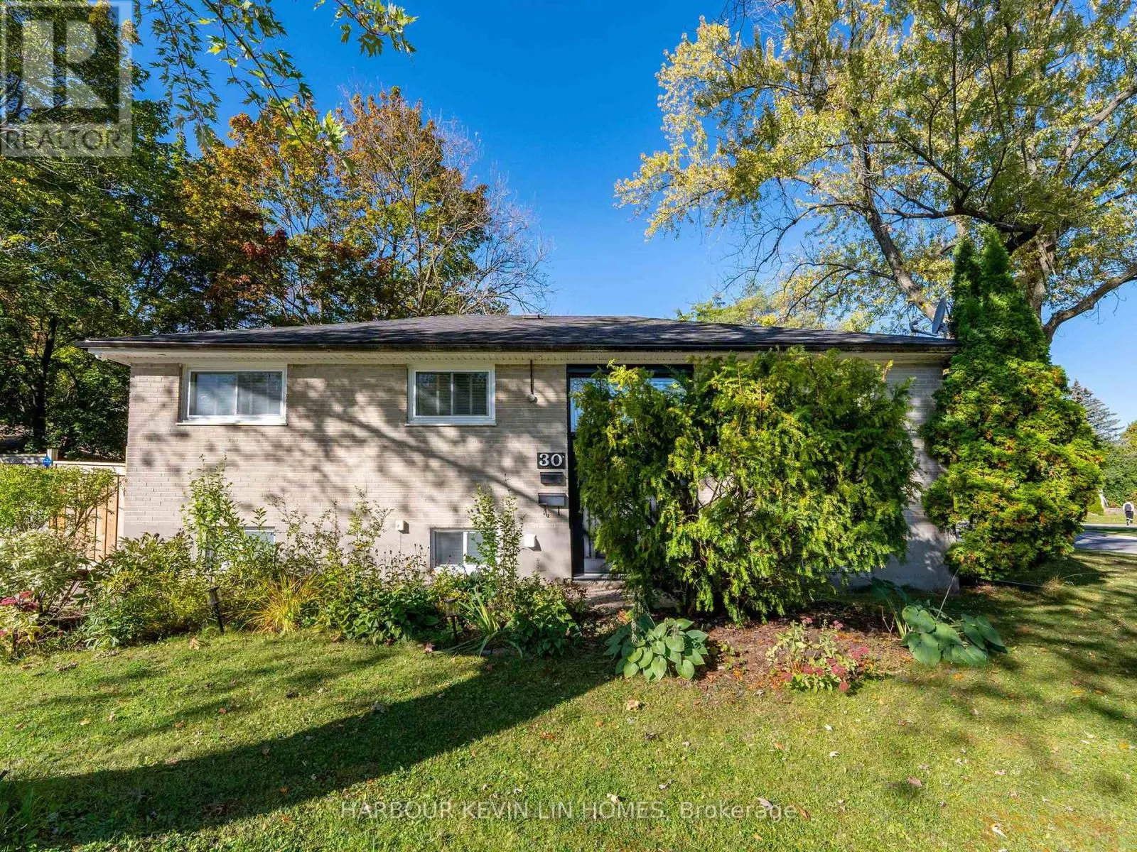 30 FOREHT CRESCENT