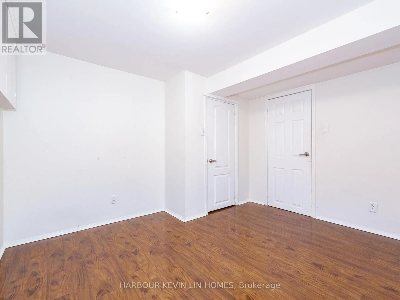 30 FOREHT CRESCENT