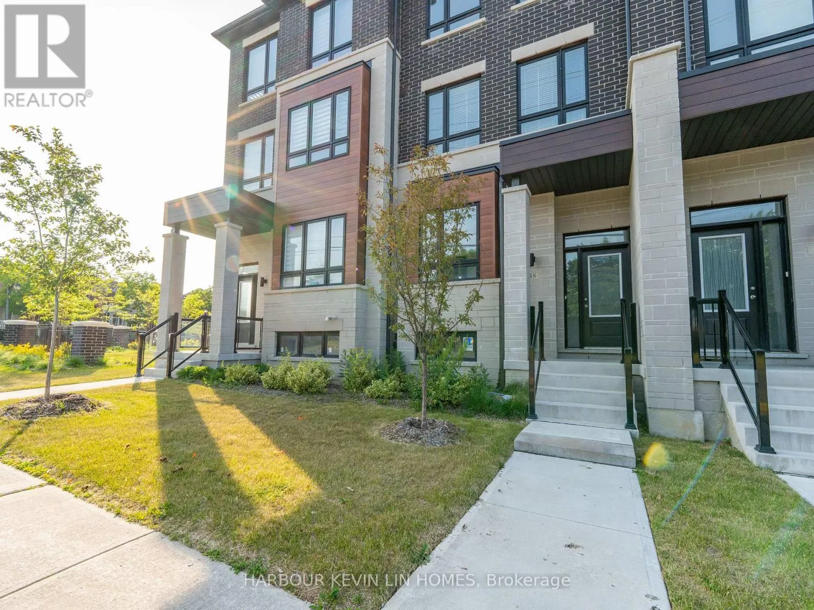 48 CAROLE BELL WAY