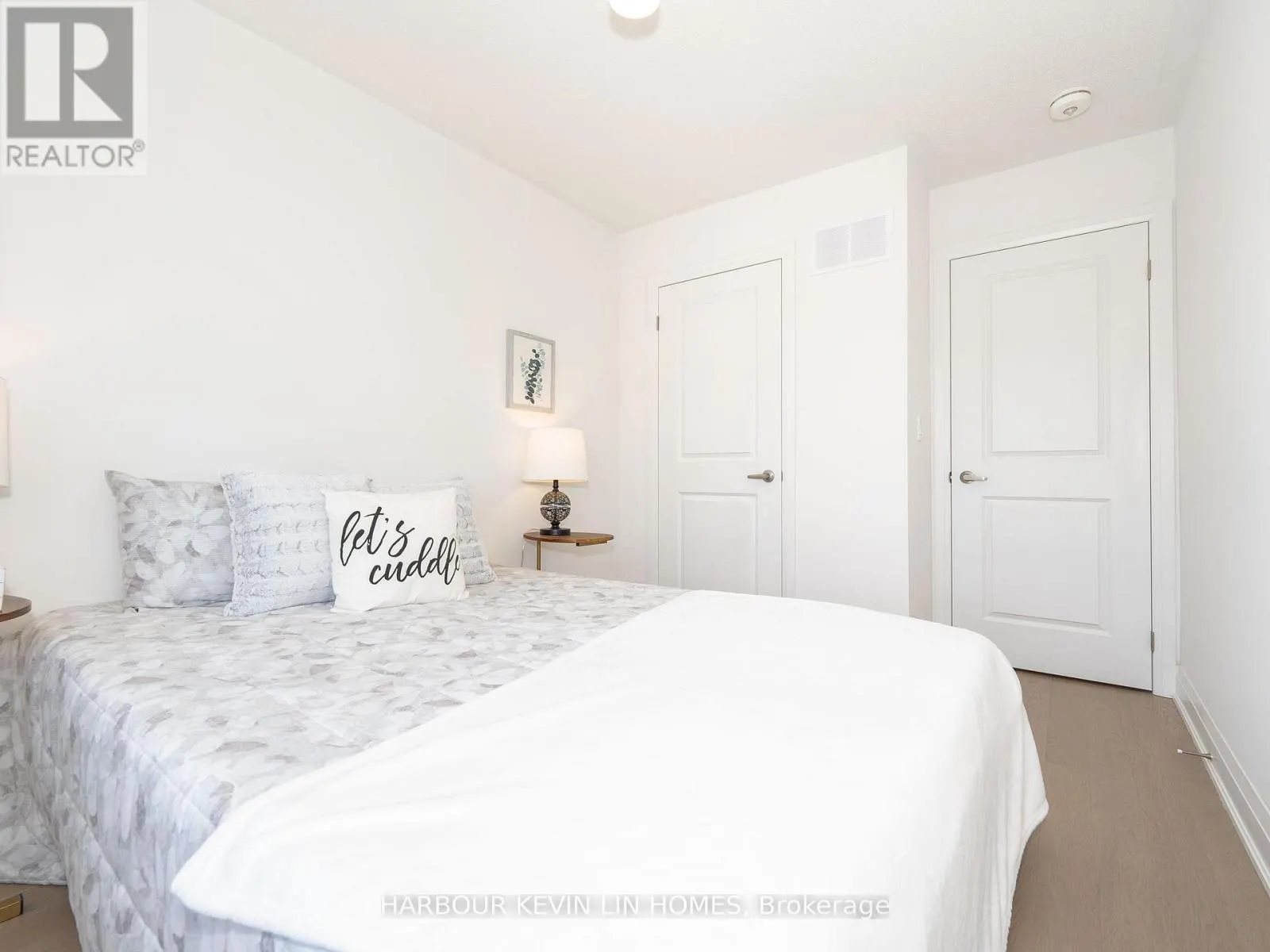 48 CAROLE BELL WAY
