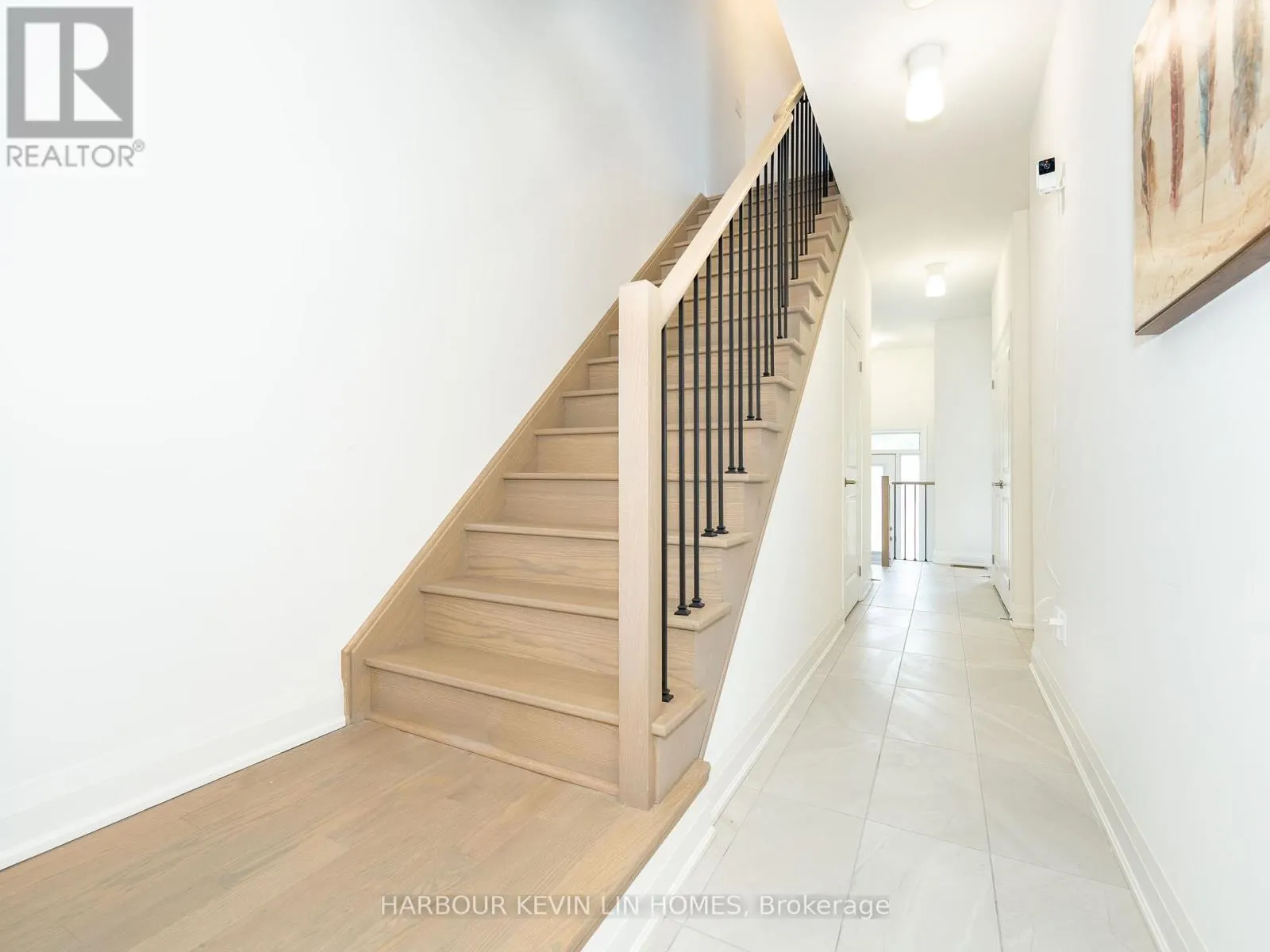 48 CAROLE BELL WAY