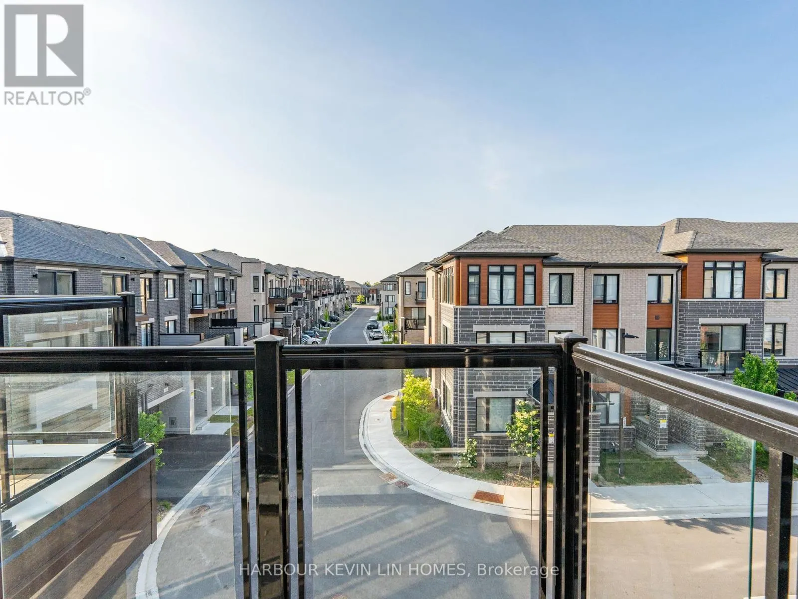 48 CAROLE BELL WAY