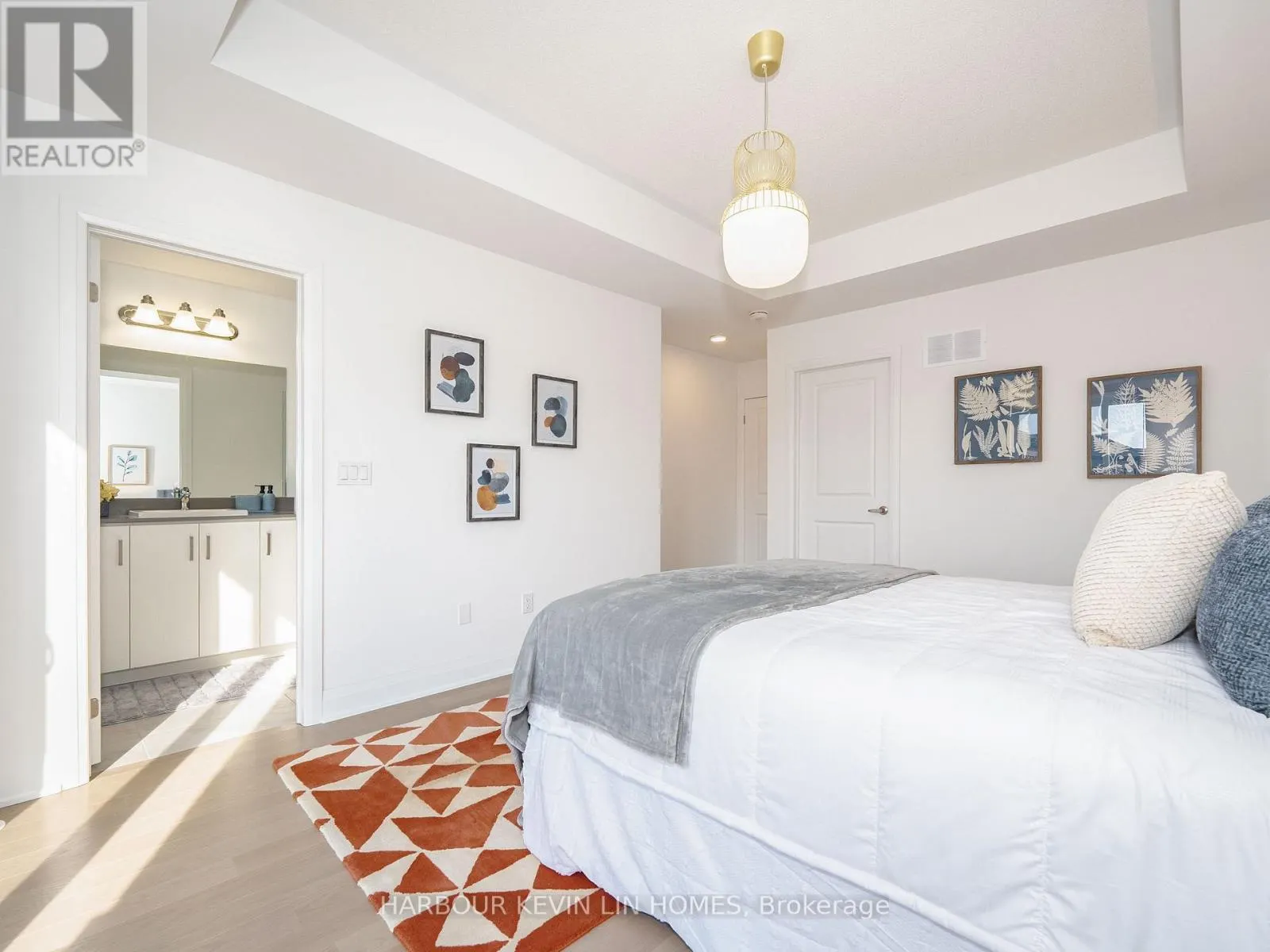 48 CAROLE BELL WAY