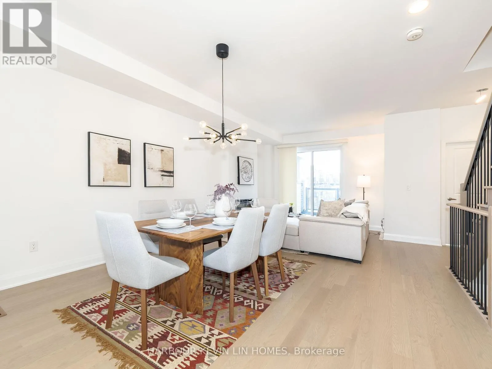 48 CAROLE BELL WAY