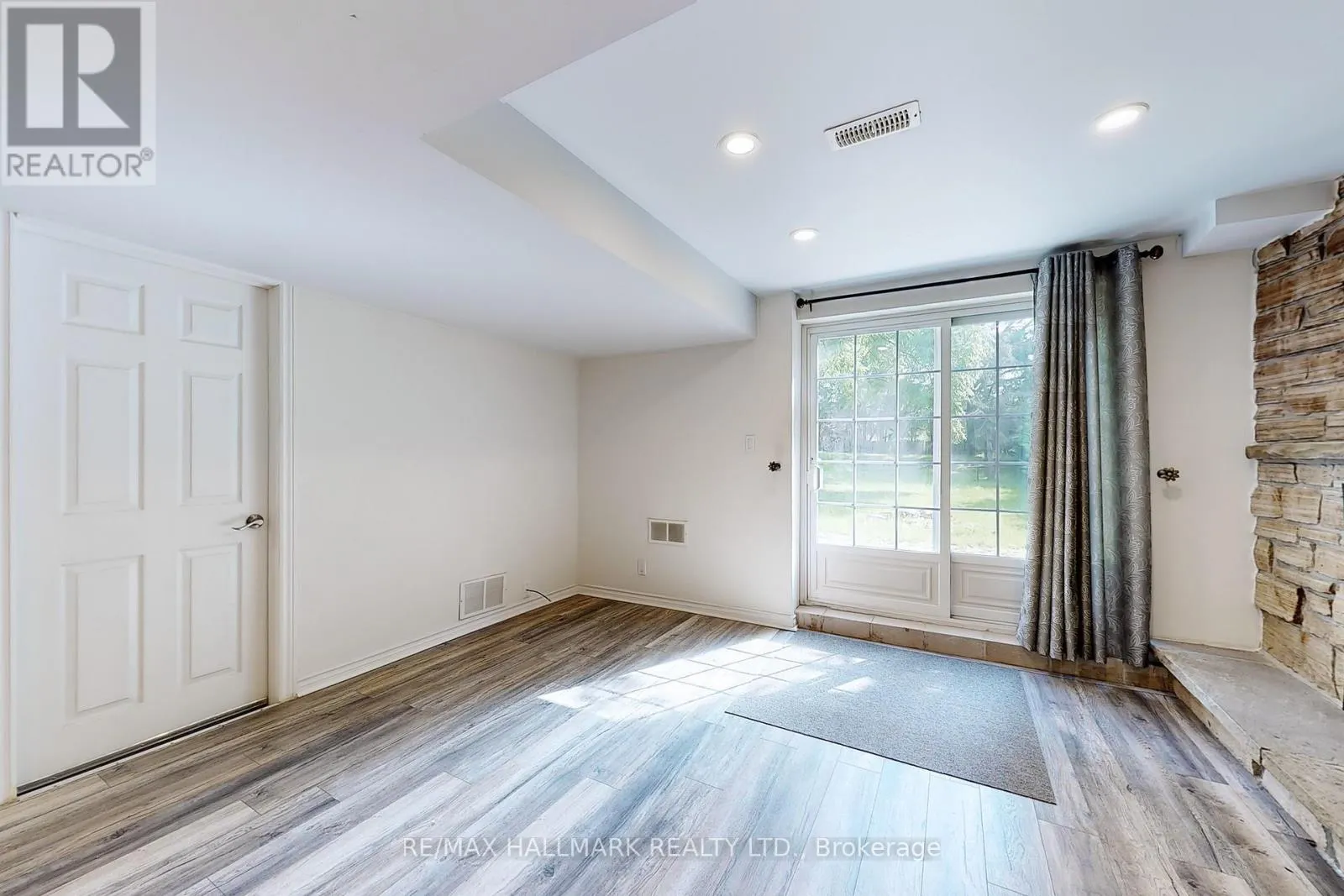 63 HILLVIEW DRIVE