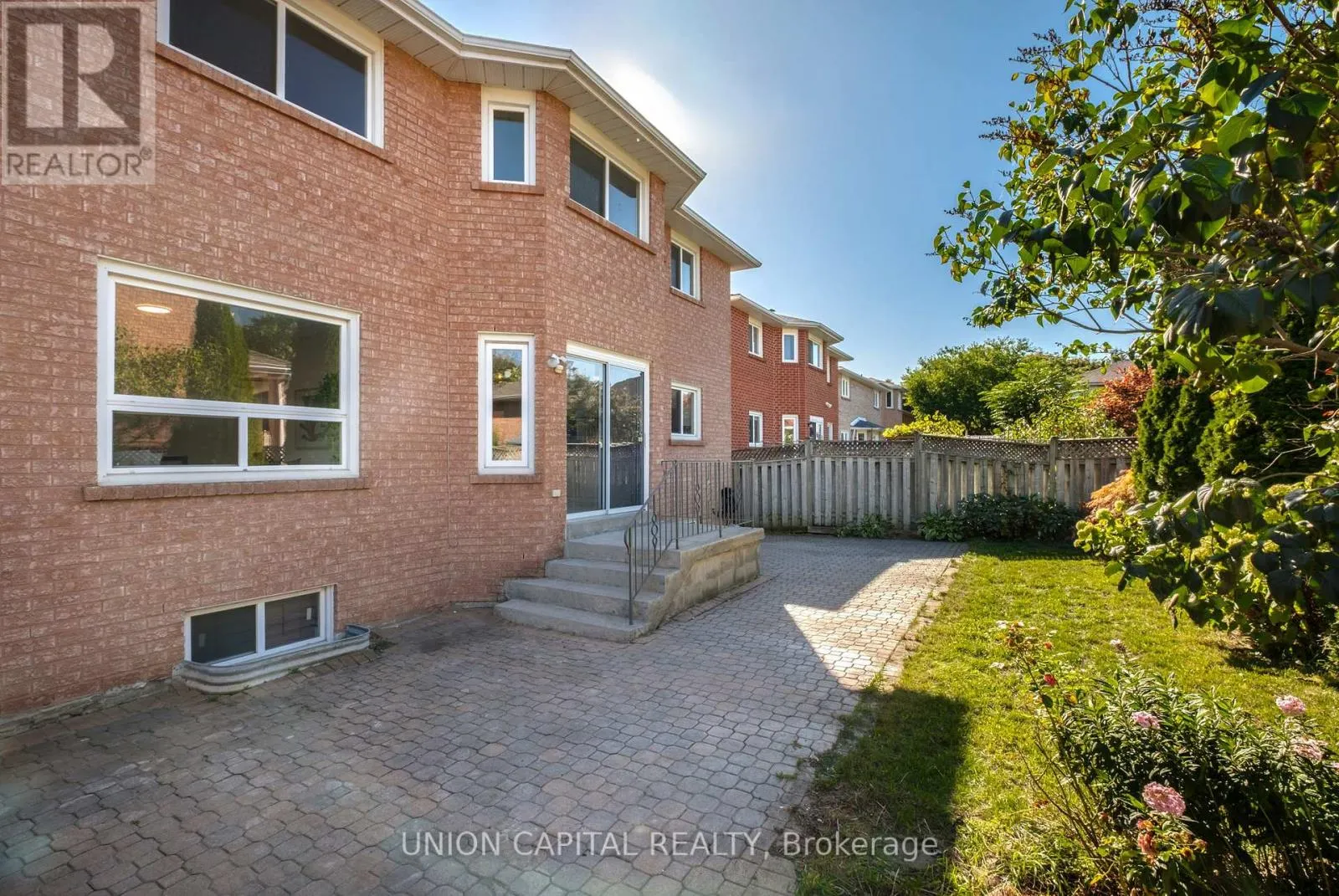 58 HORIZON COURT