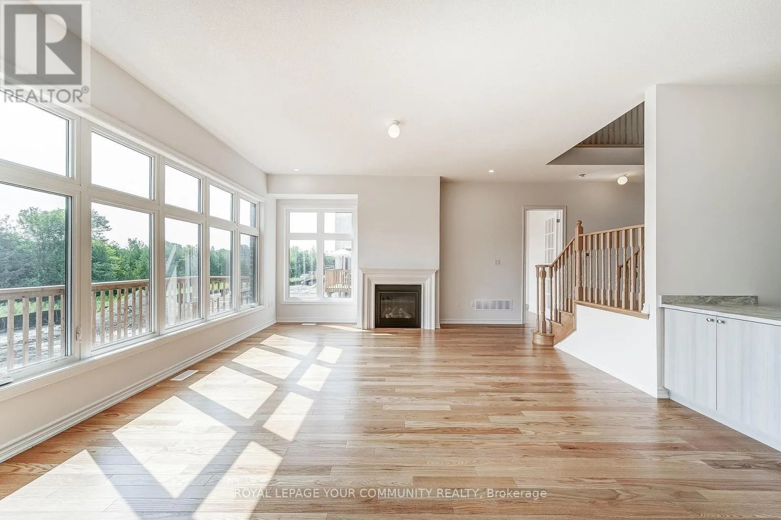 15 RAIL TRAIL COURT