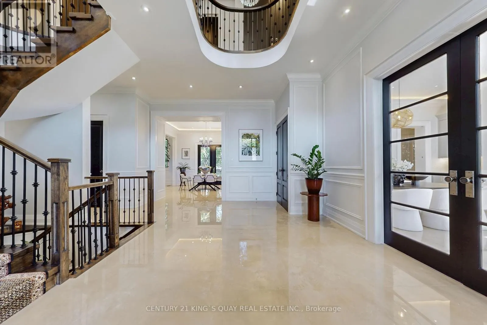 19 BLYTH STREET