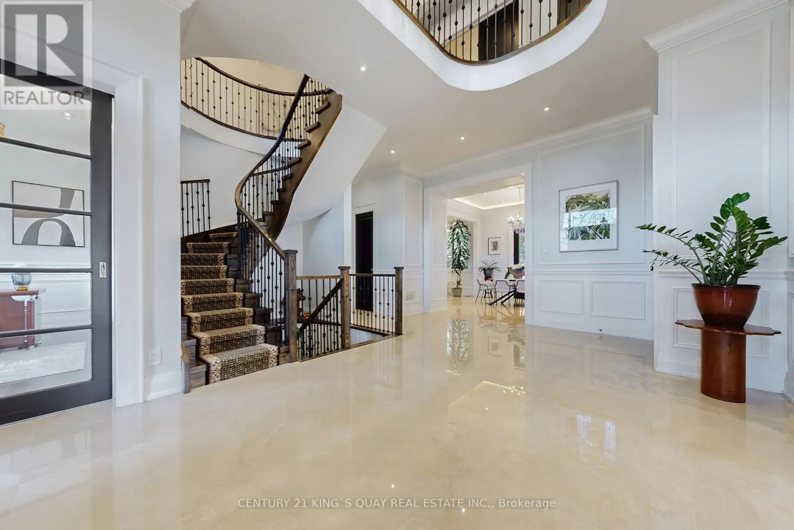 19 BLYTH STREET