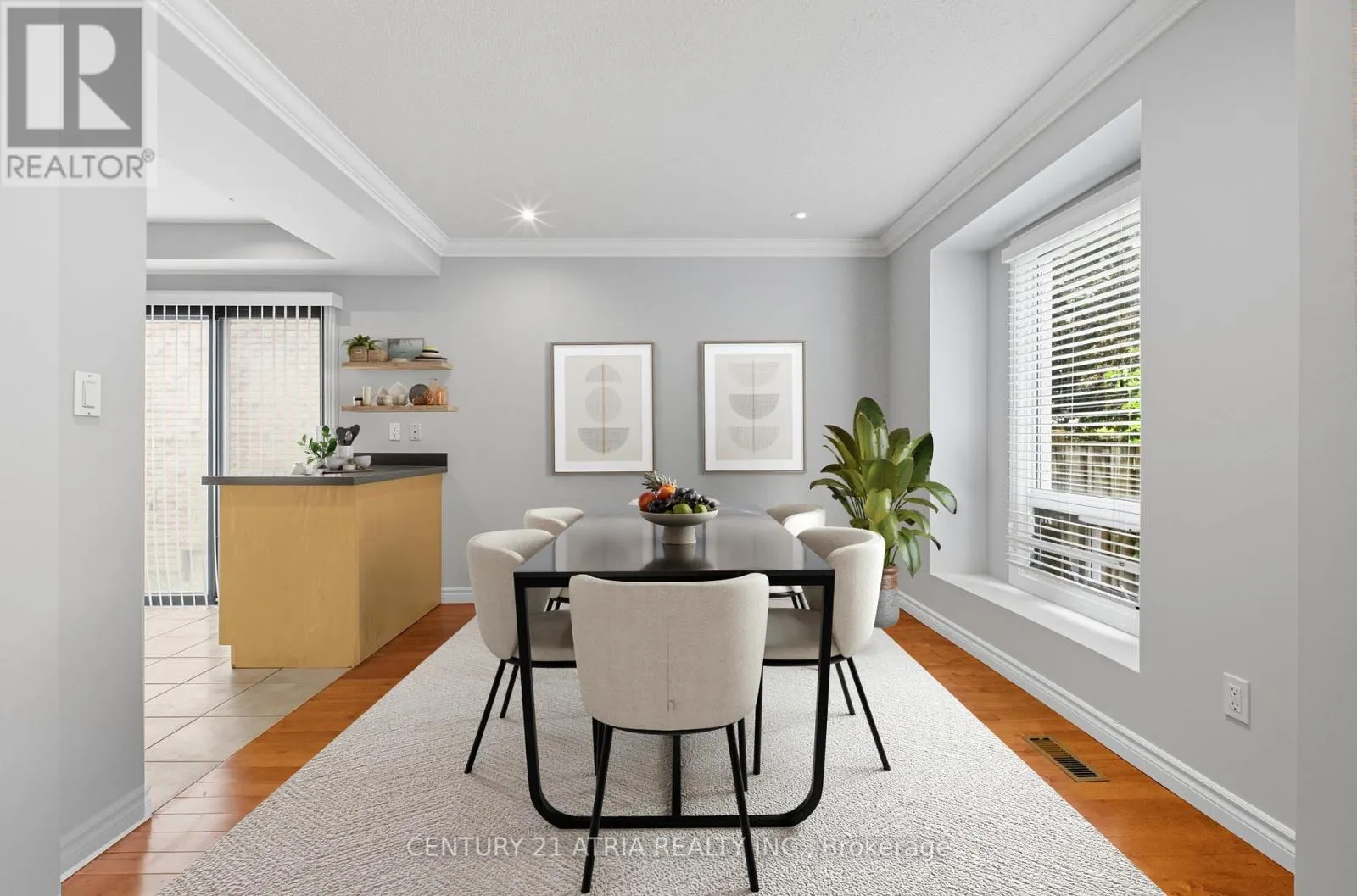 32 FIELDVIEW CRESCENT