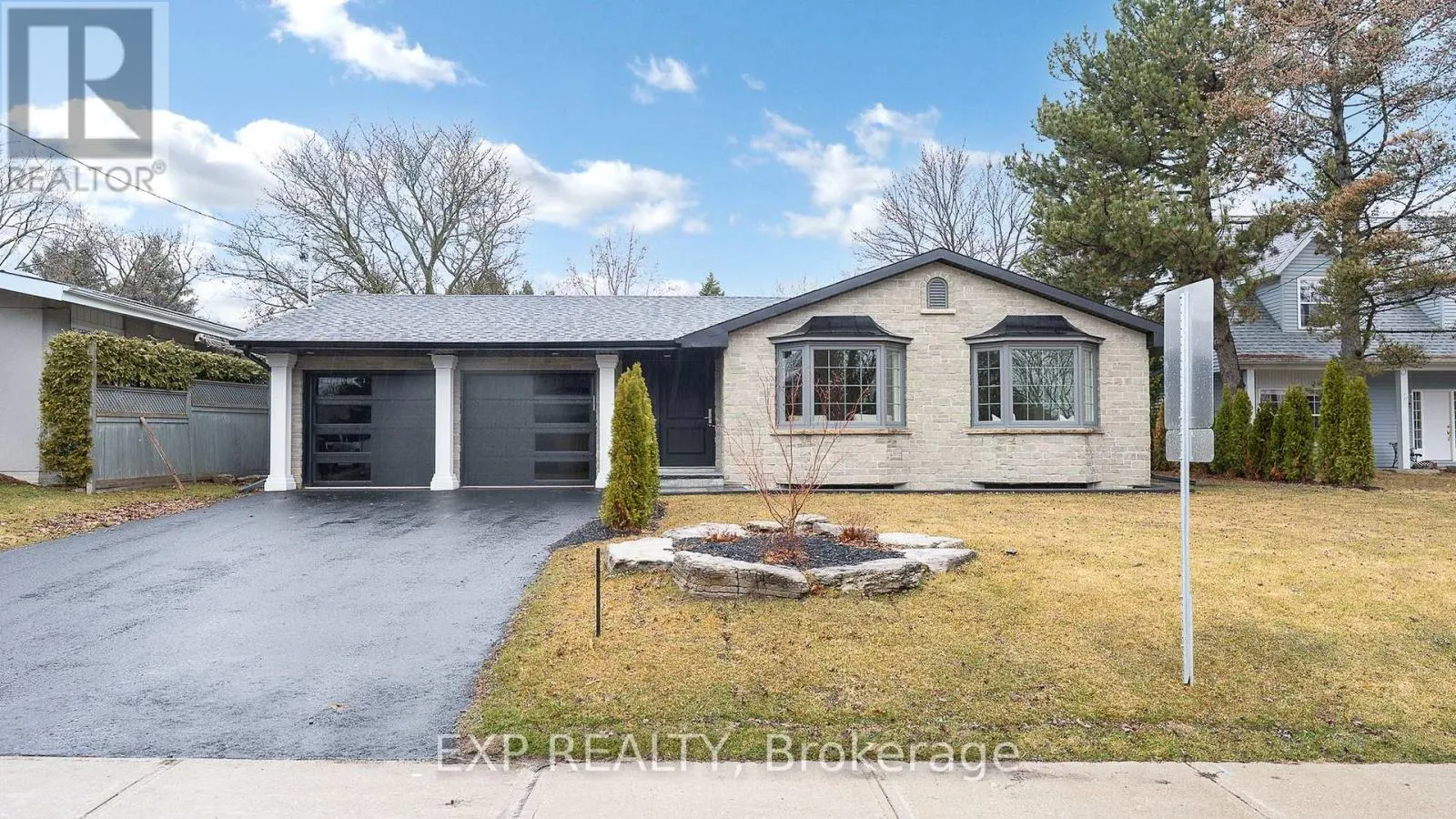 385 EASY STREET