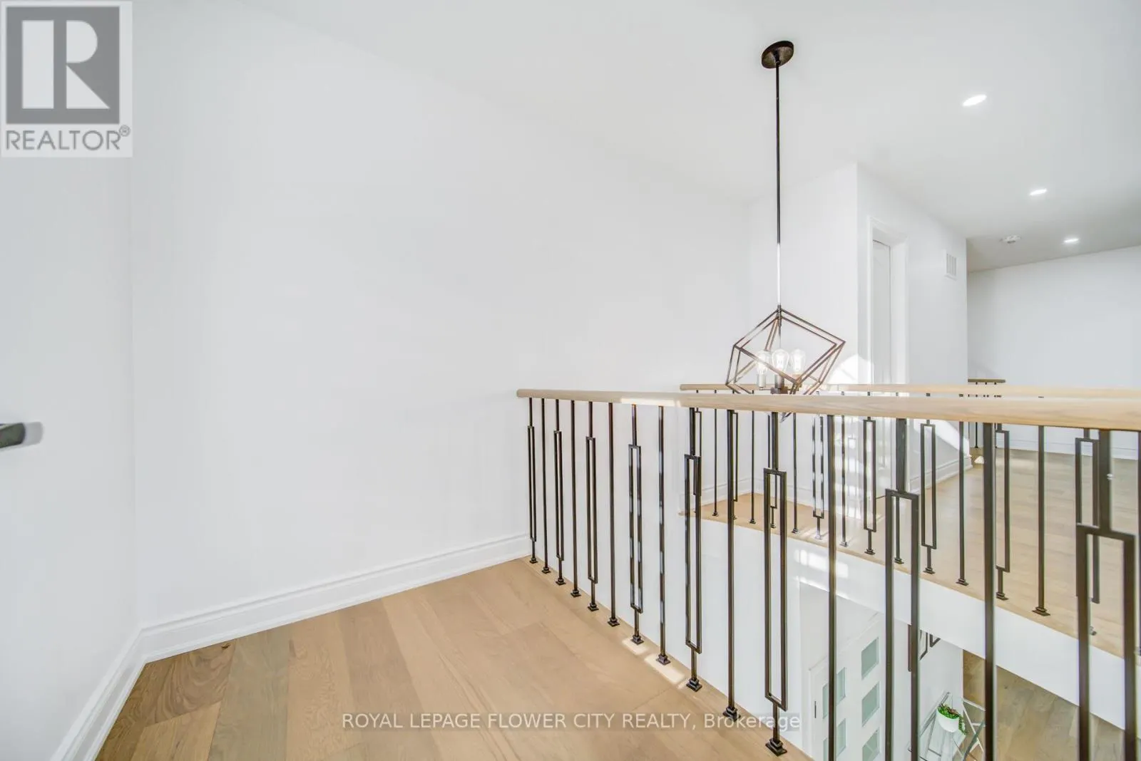 57 ST NICHOLAS CRESCENT