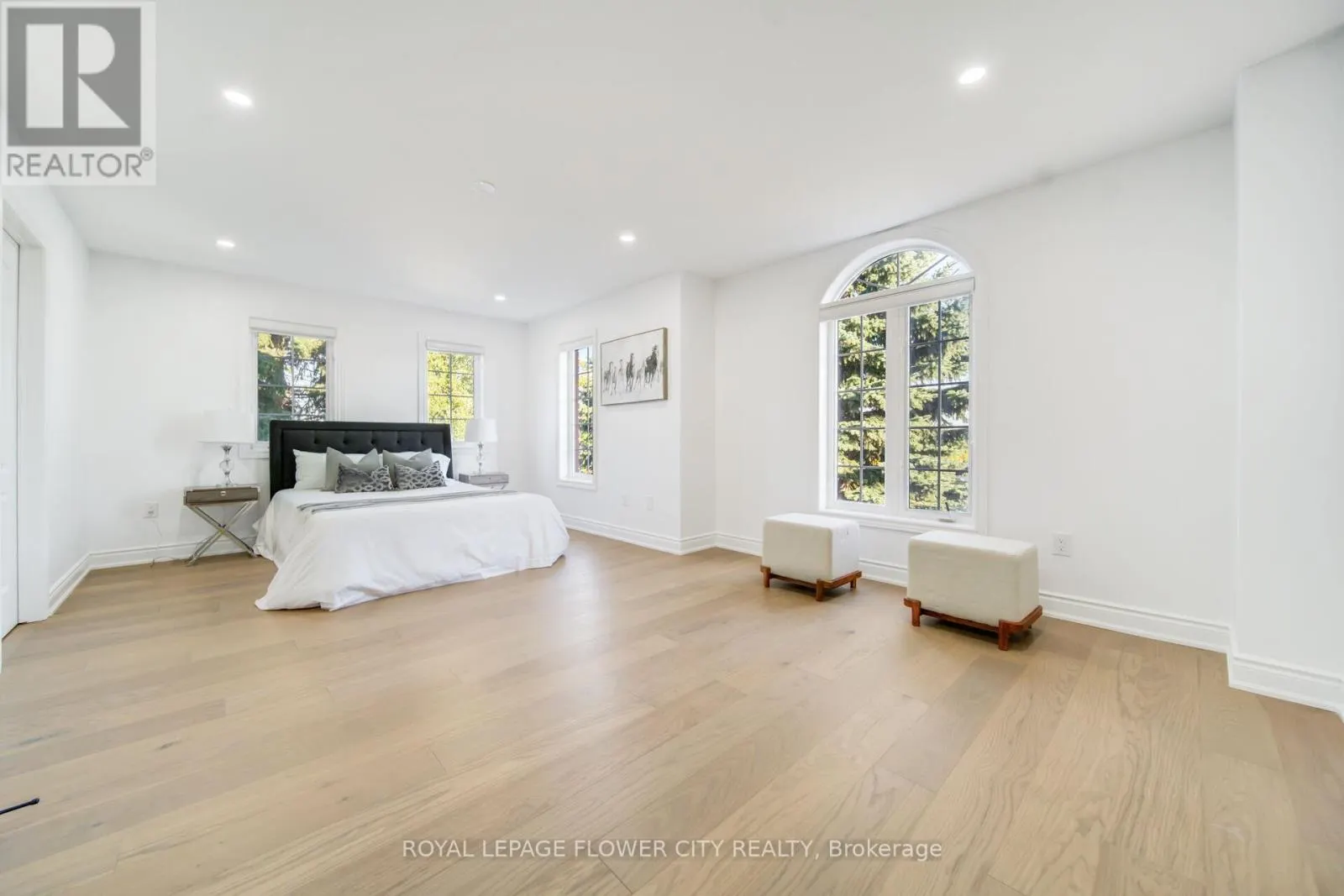 57 ST NICHOLAS CRESCENT