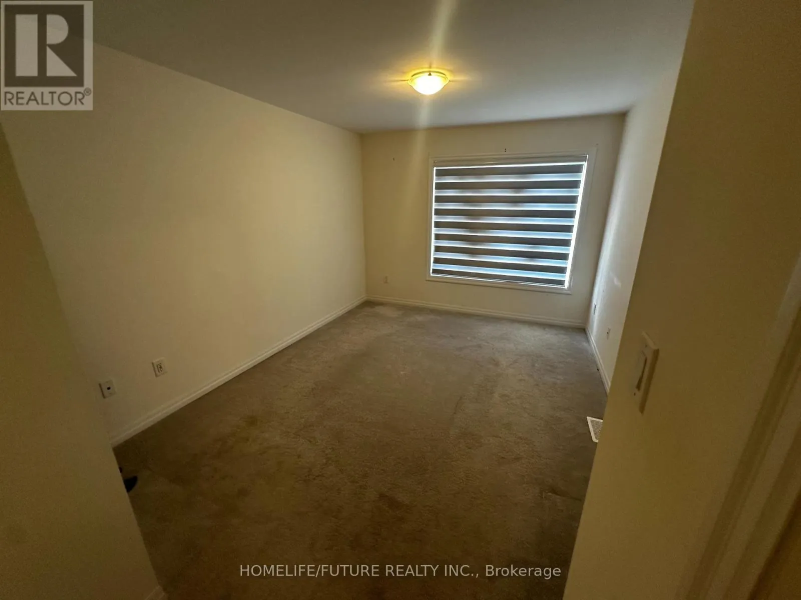 25 DELANO WAY