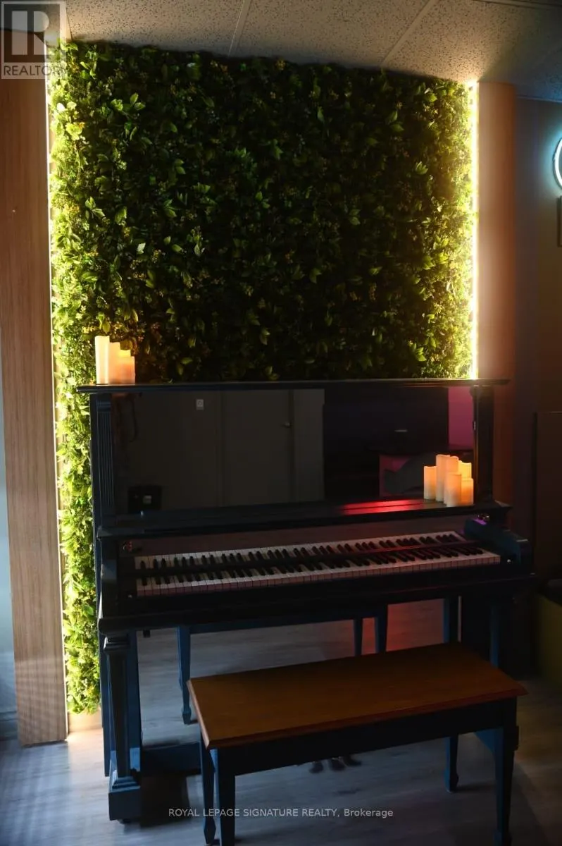 GROUND FLOOR - 8403 YONGE STREET