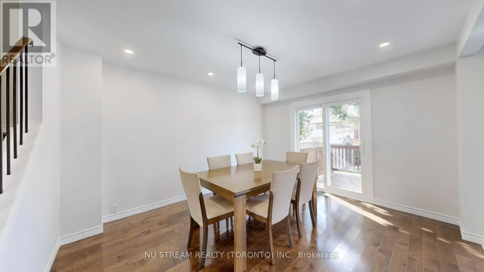 95 MADSEN CRESCENT