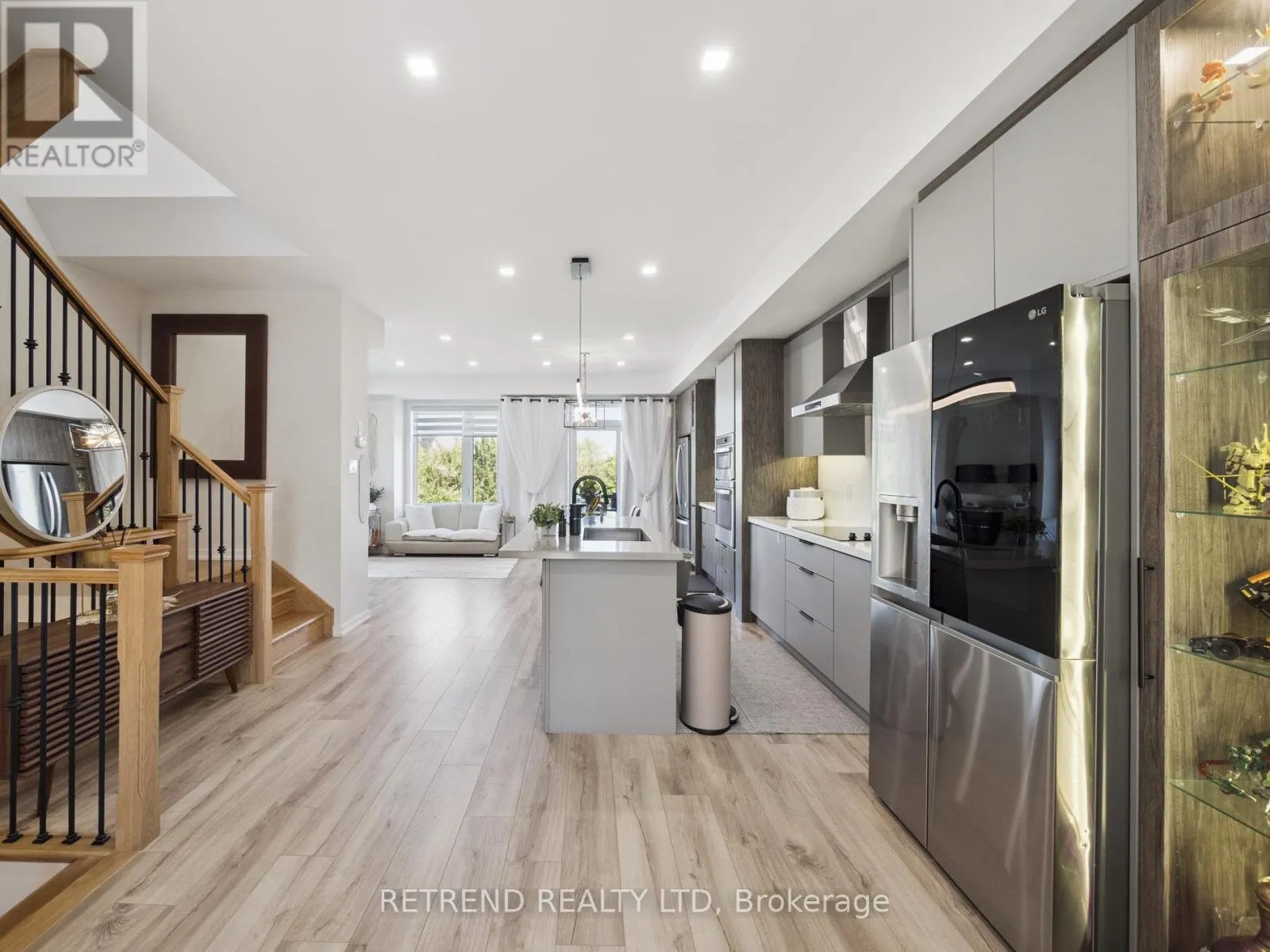 1 RATTENBURY ROAD