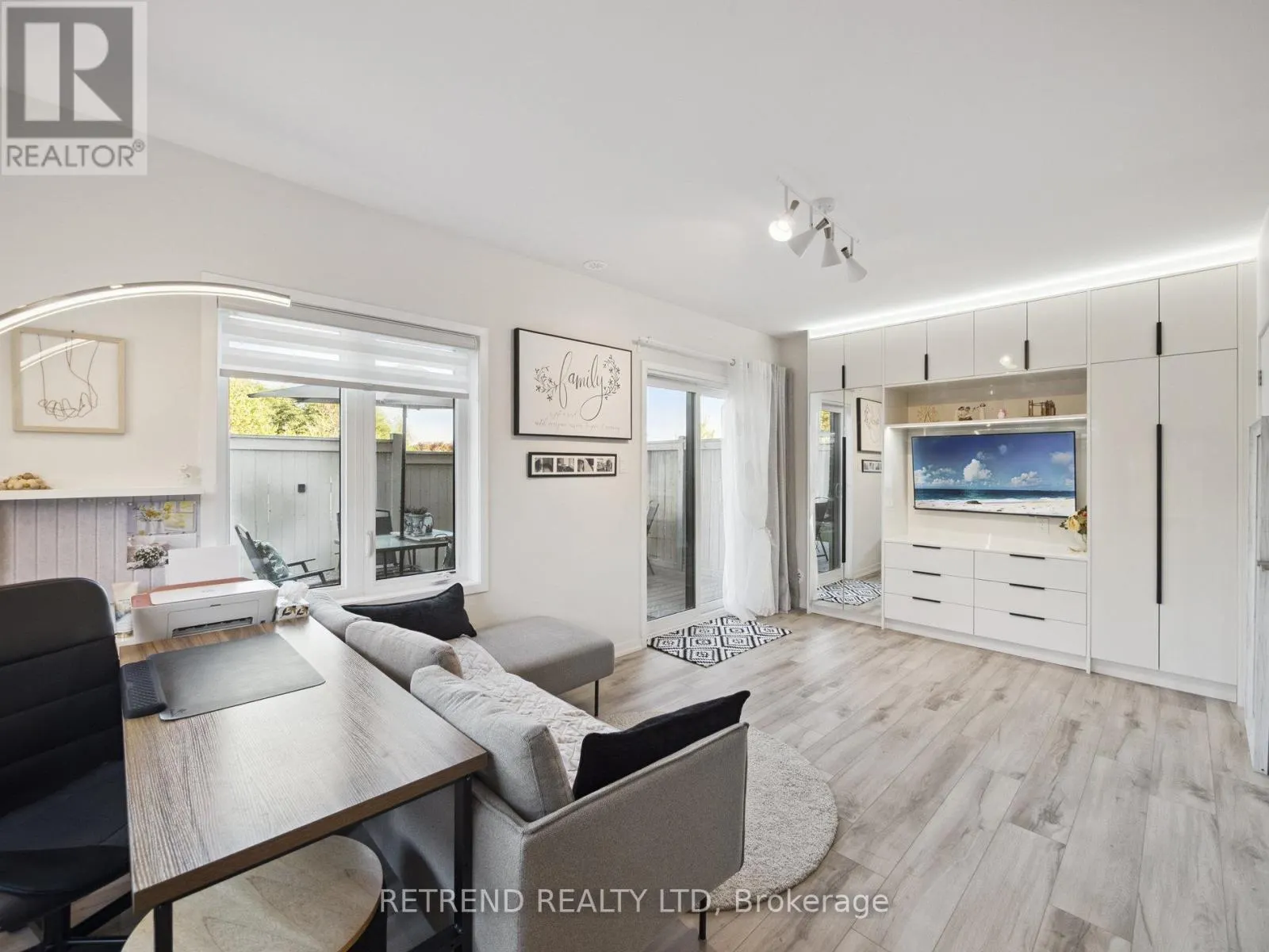 1 RATTENBURY ROAD
