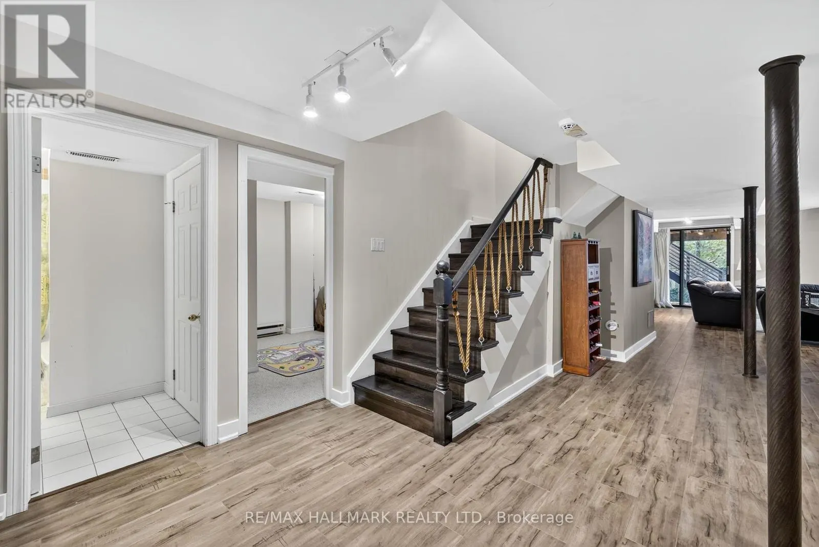 26 STACEY CRESCENT