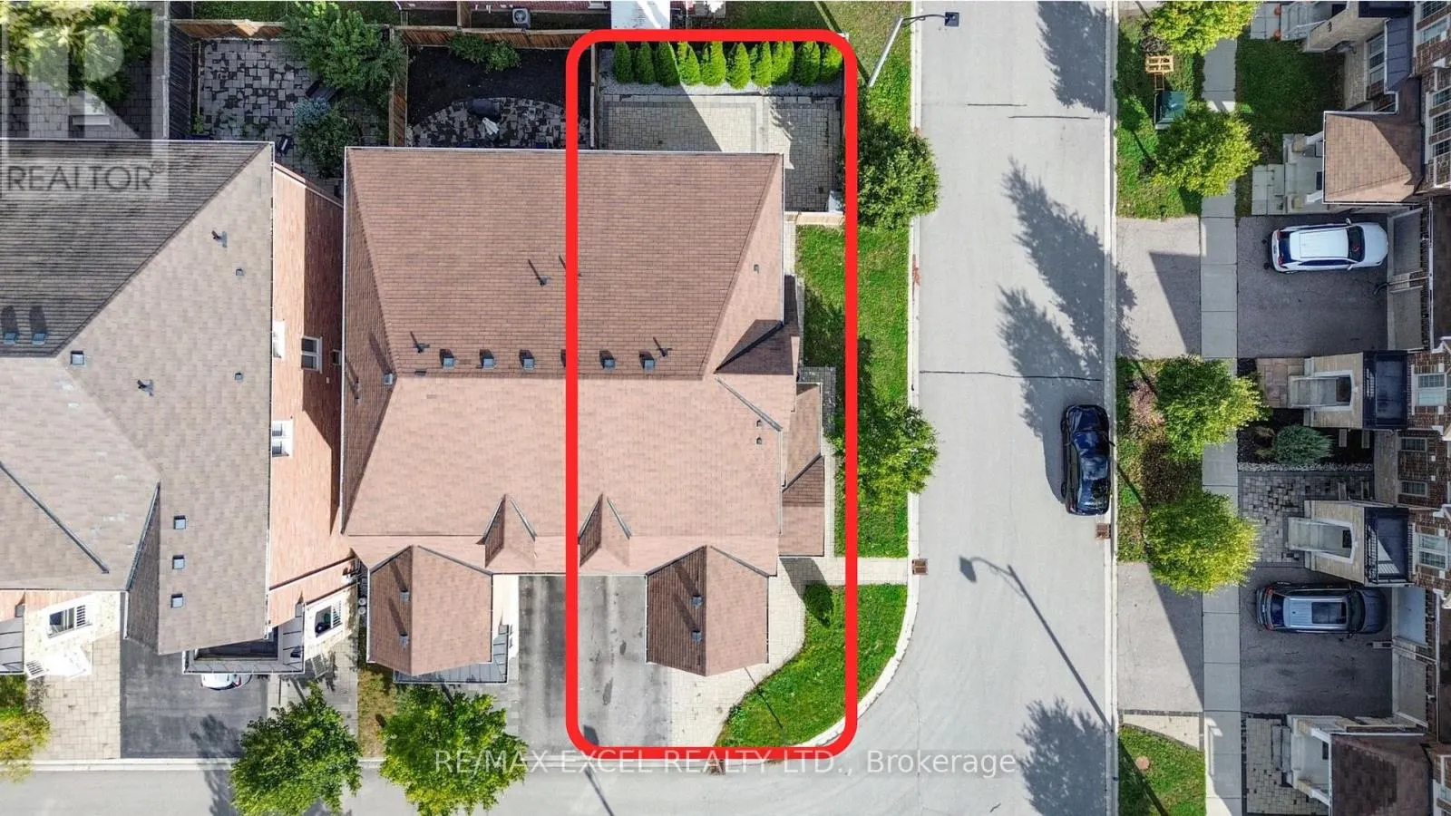 103 LIVING CRES CRESCENT