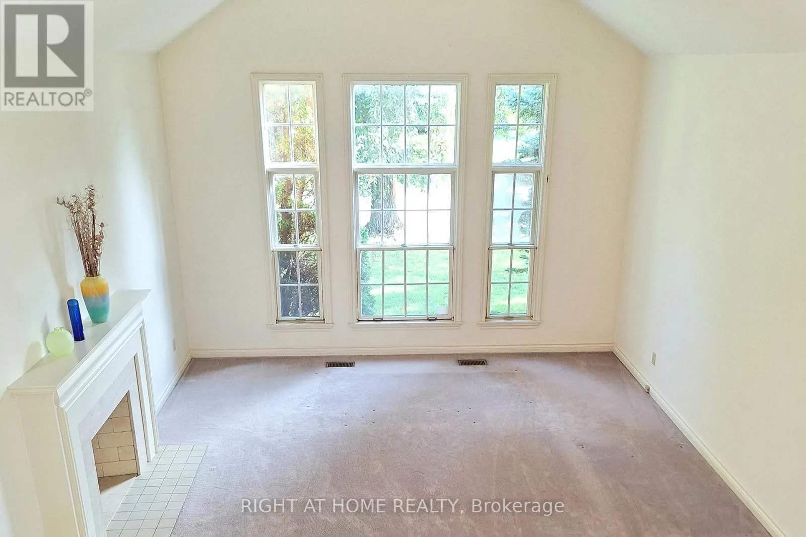 10 MILLSTONE COURT