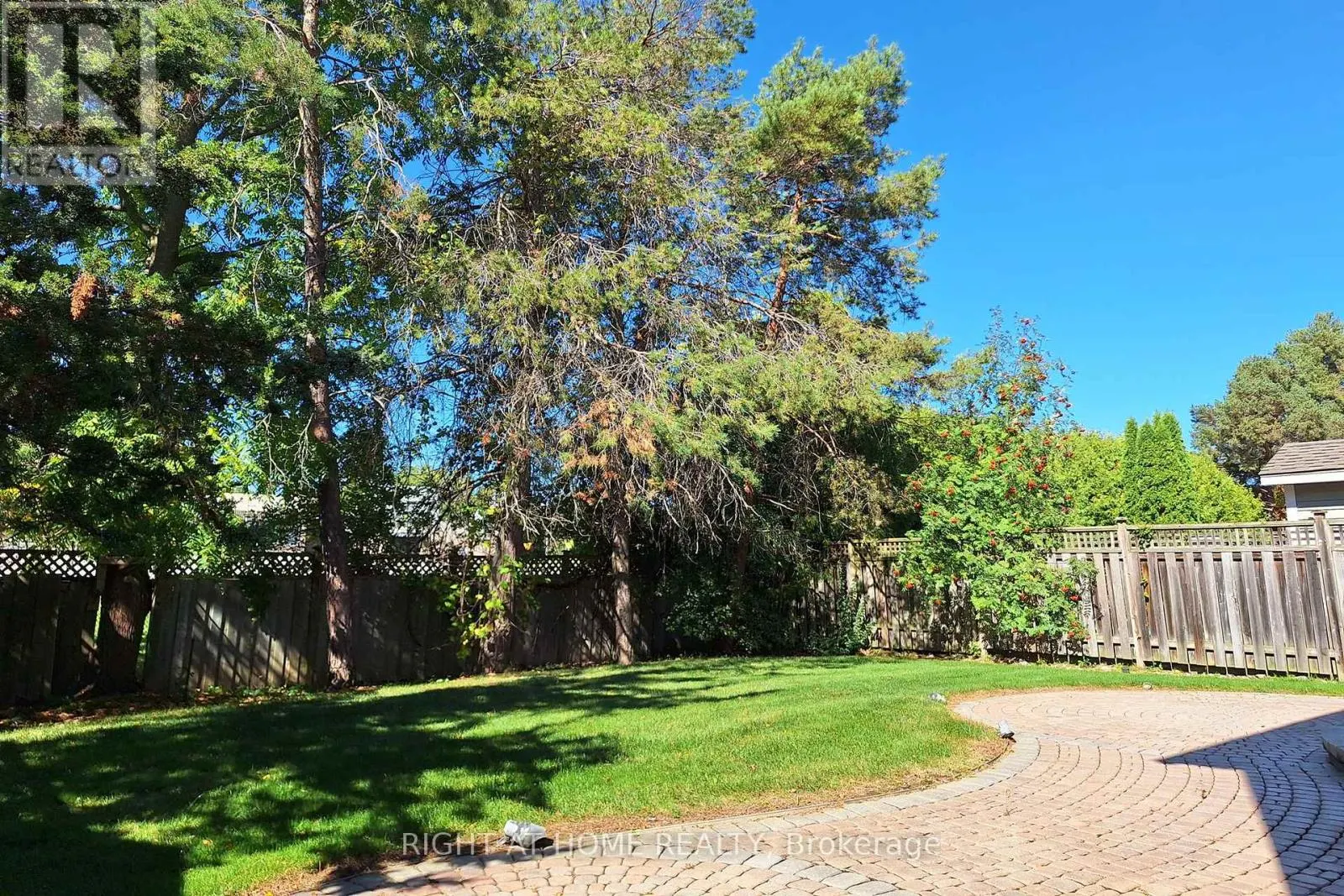 10 MILLSTONE COURT